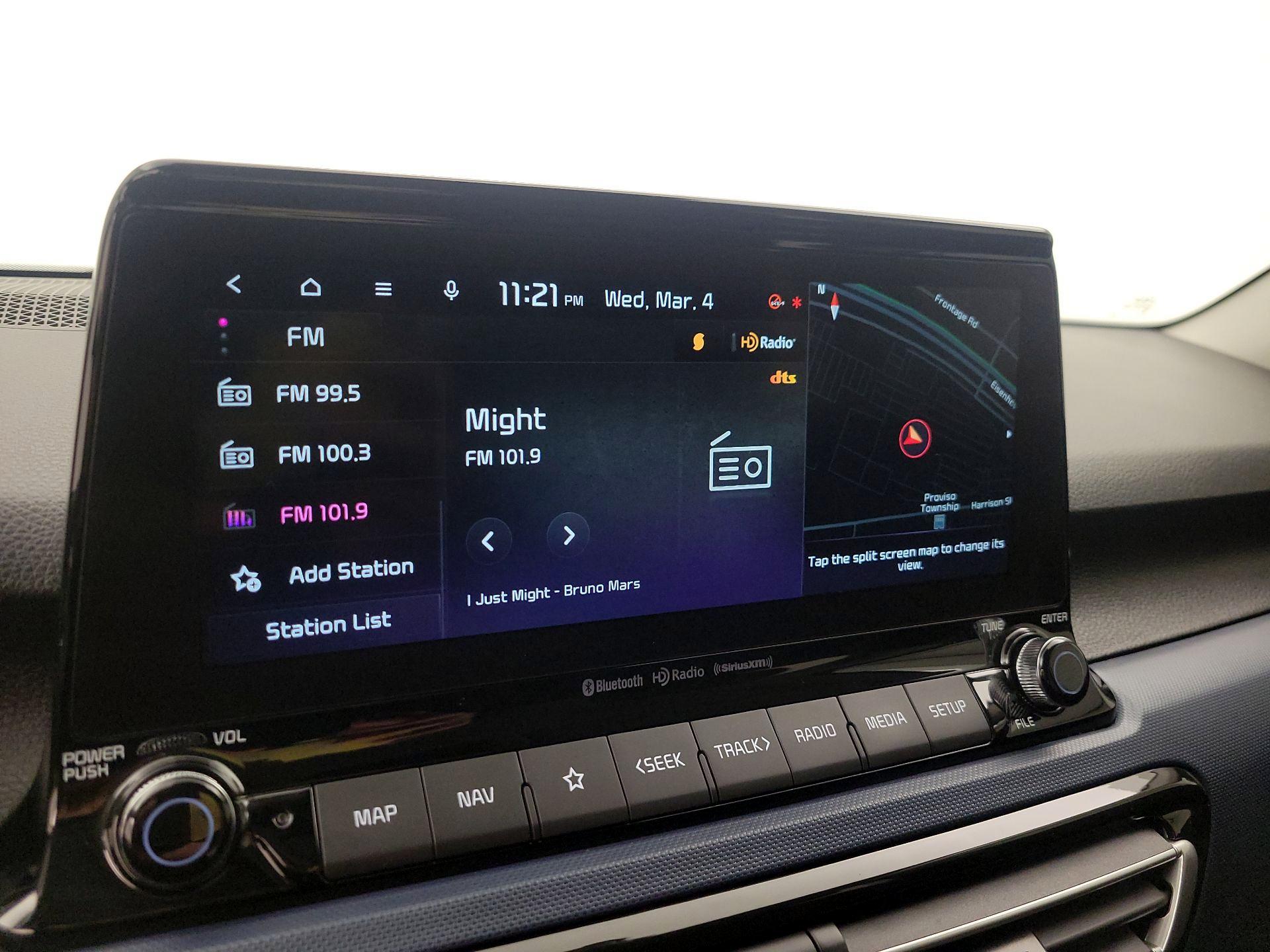 Thumbnail: 2023 Kia Seltos - 16