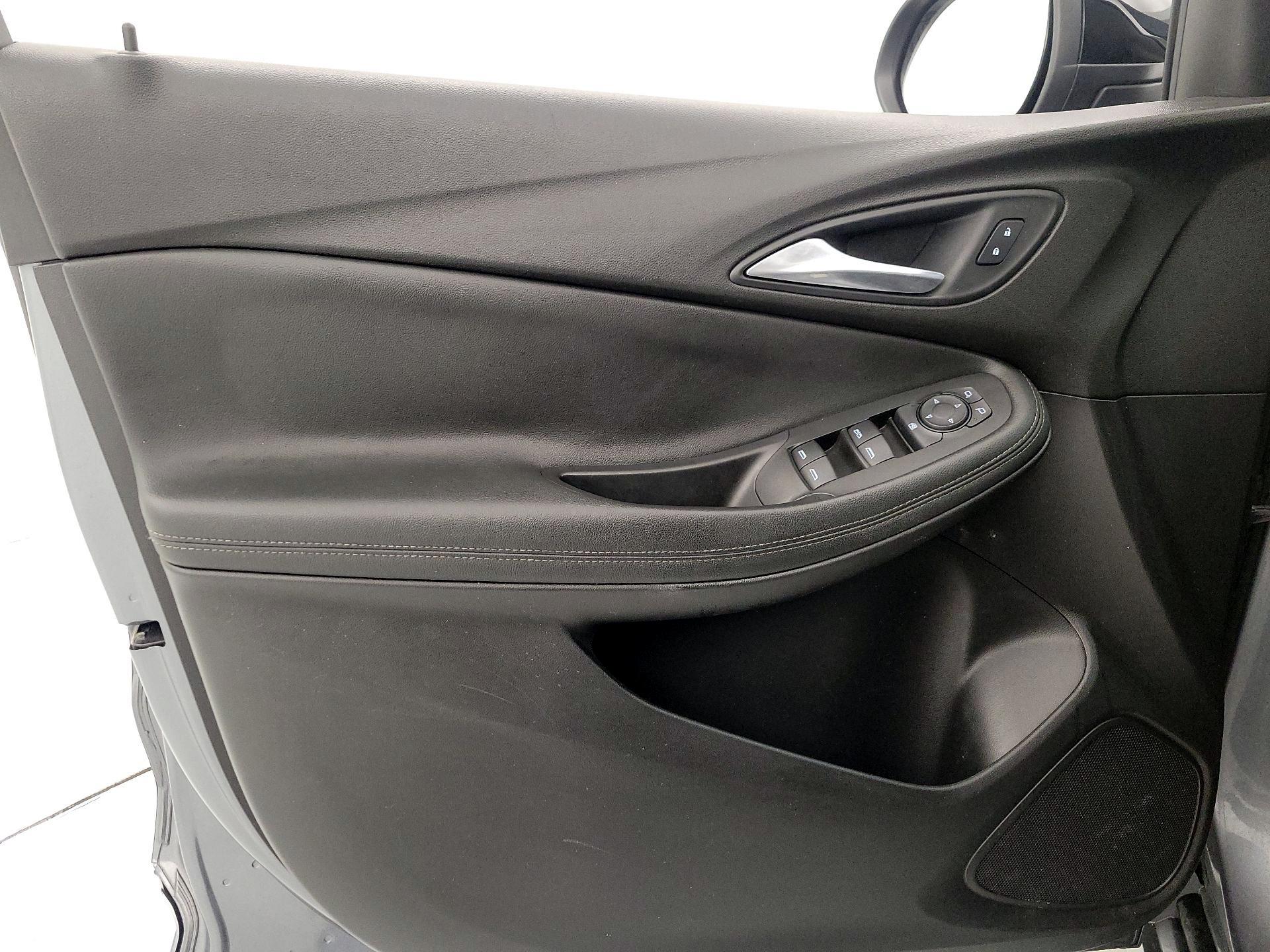 Thumbnail: 2020 Buick Encore GX - 12