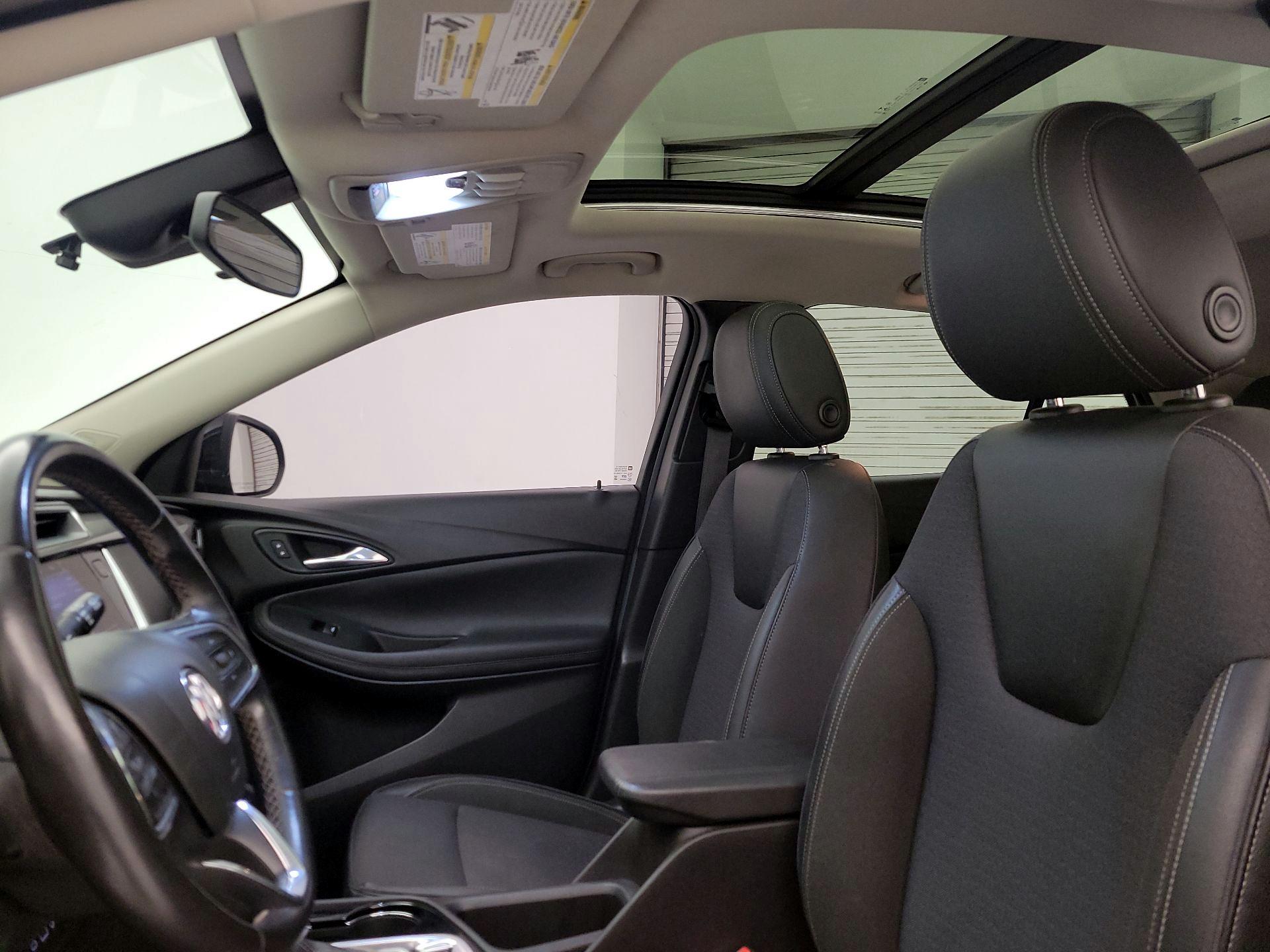 Thumbnail: 2020 Buick Encore GX - 19