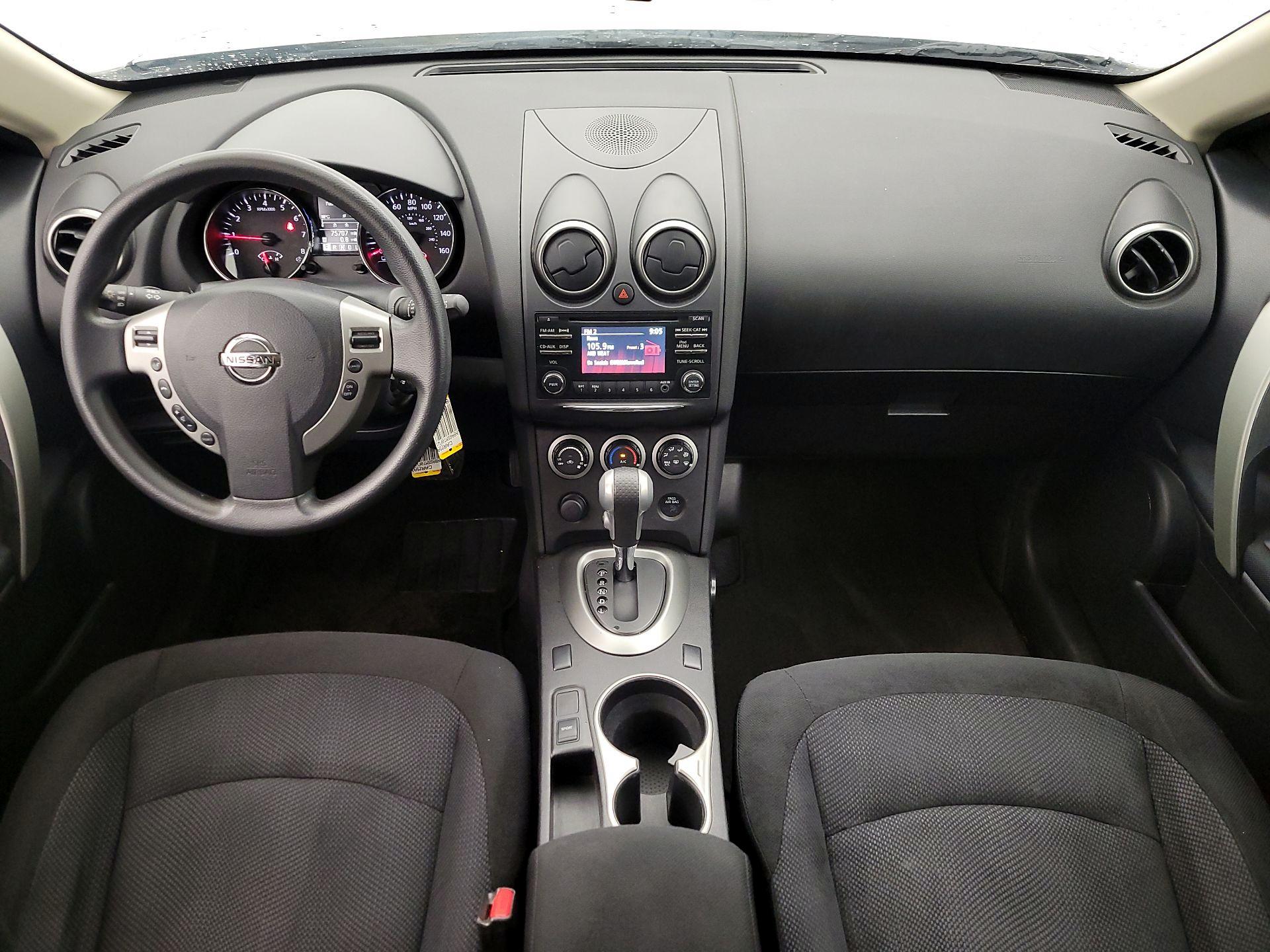 Thumbnail: 2015 Nissan Rogue - 9