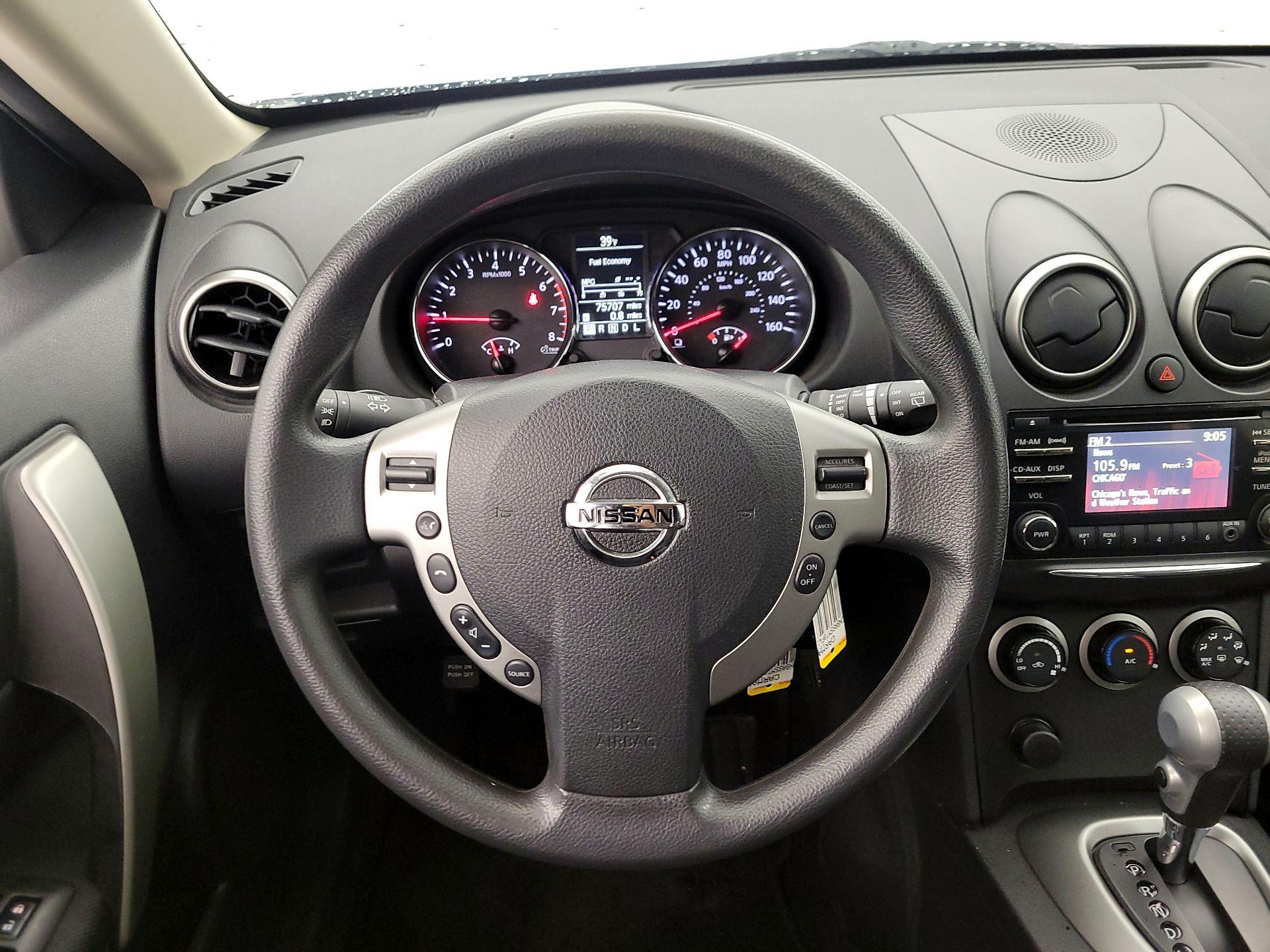 Thumbnail: 2015 Nissan Rogue - 10