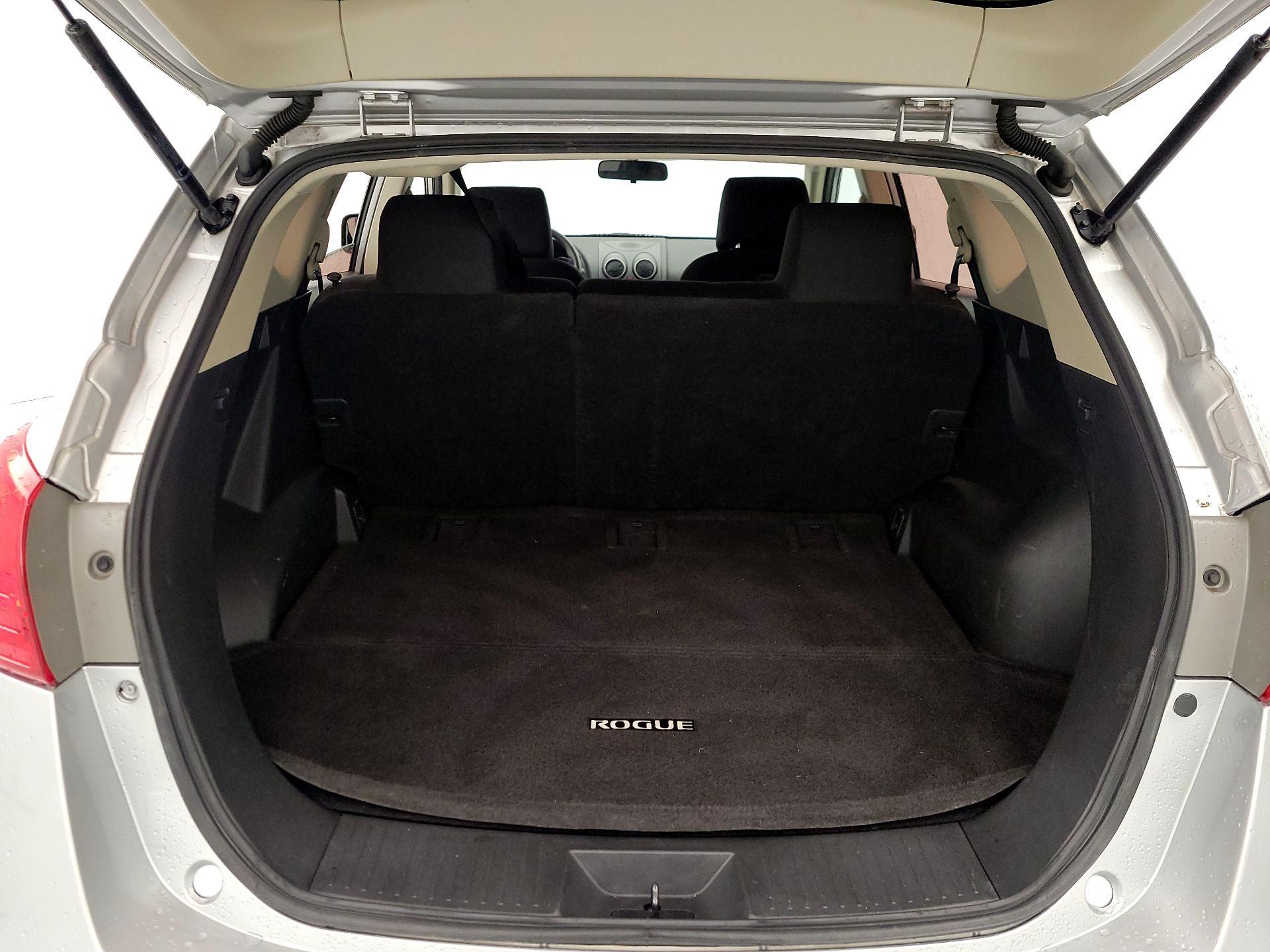 Thumbnail: 2015 Nissan Rogue - 20