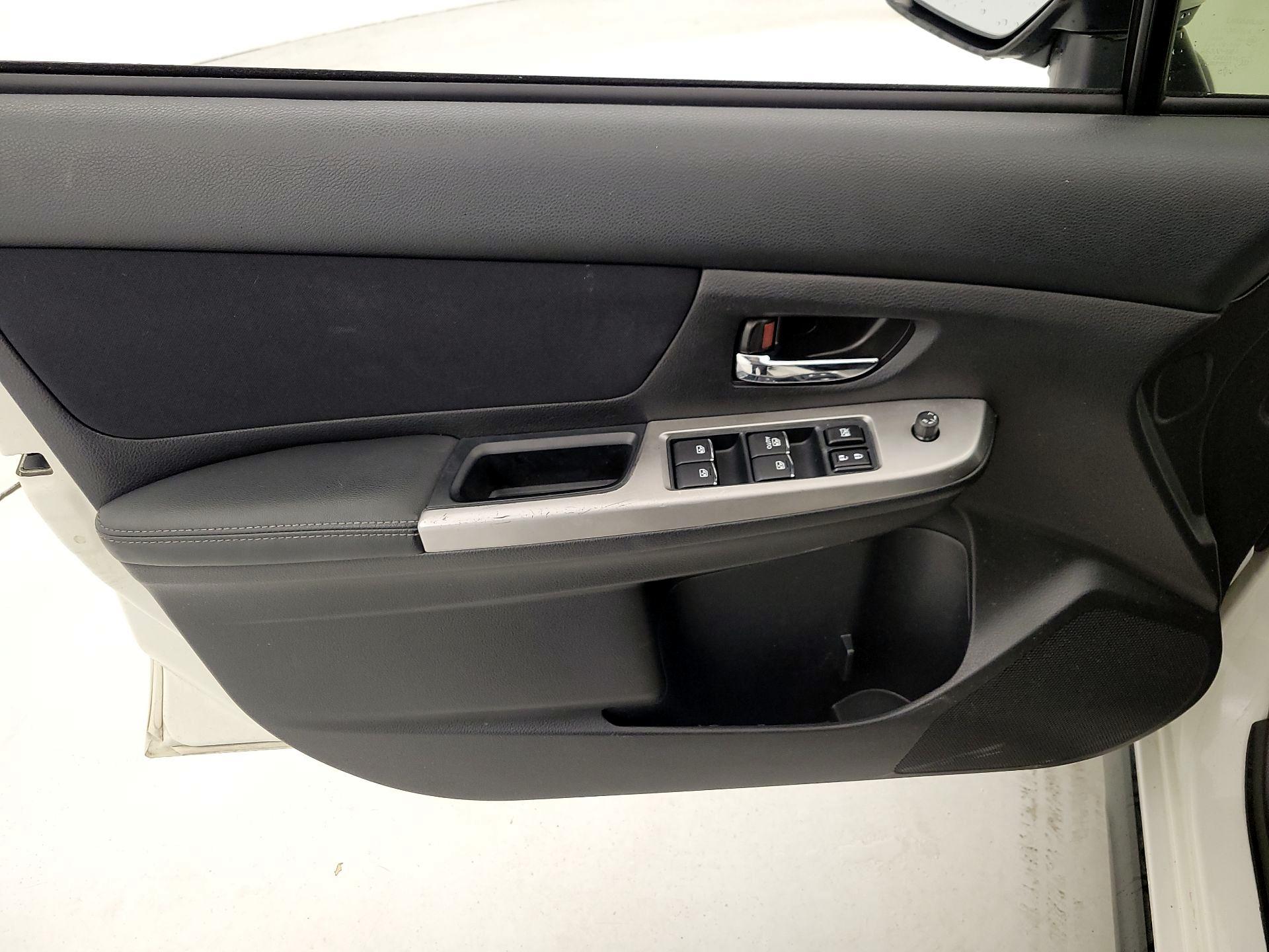 Thumbnail: 2015 Subaru XV Crosstrek - 12