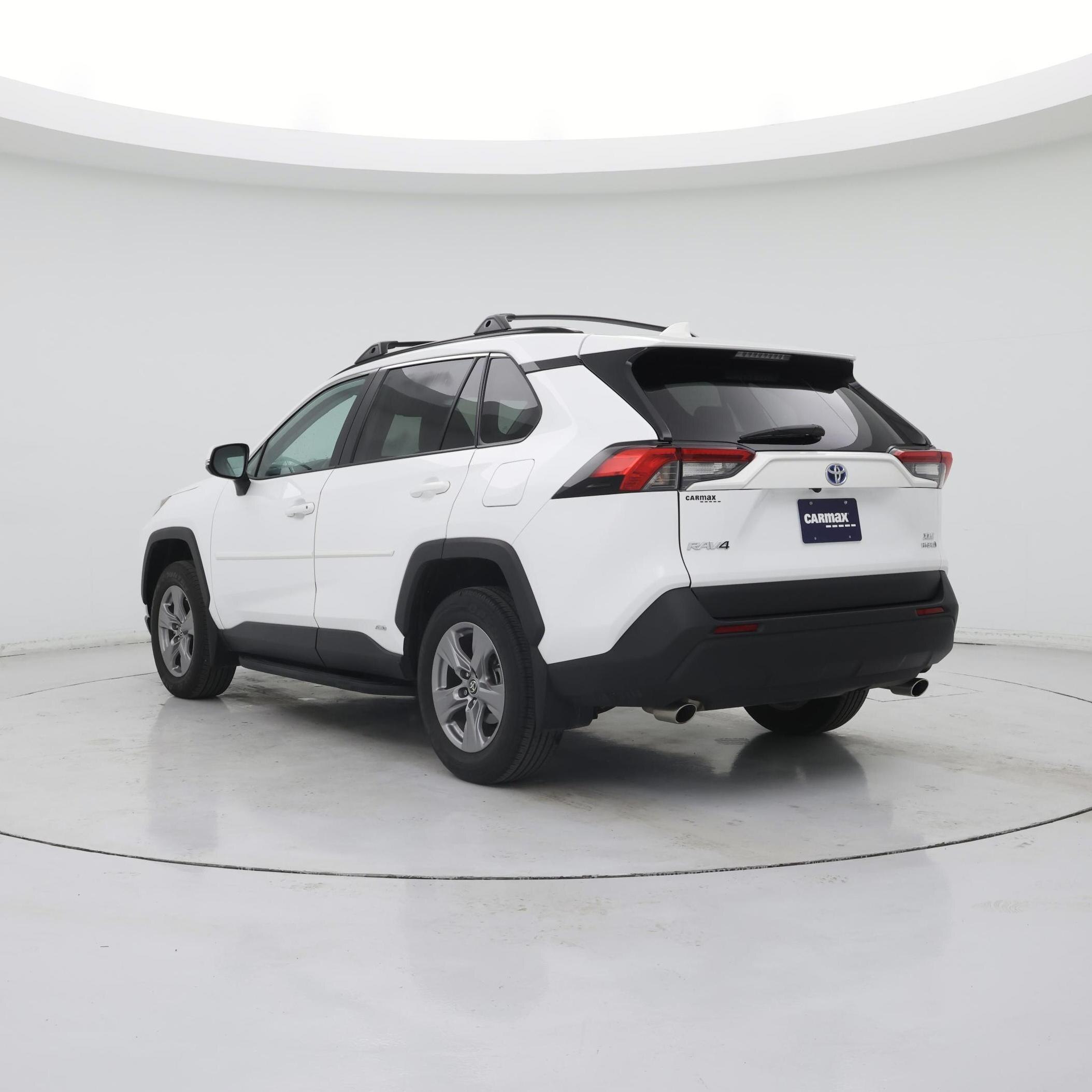 Thumbnail: 2024 Toyota RAV4 - 2