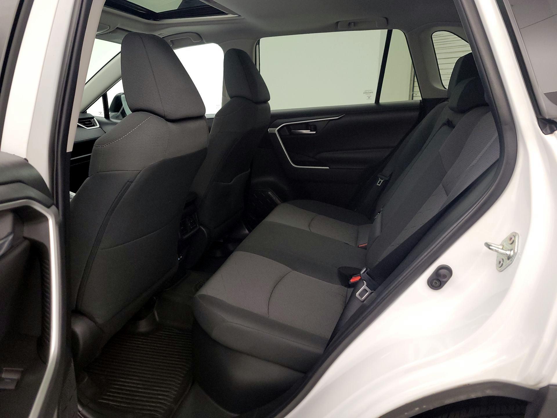 Thumbnail: 2024 Toyota RAV4 - 20