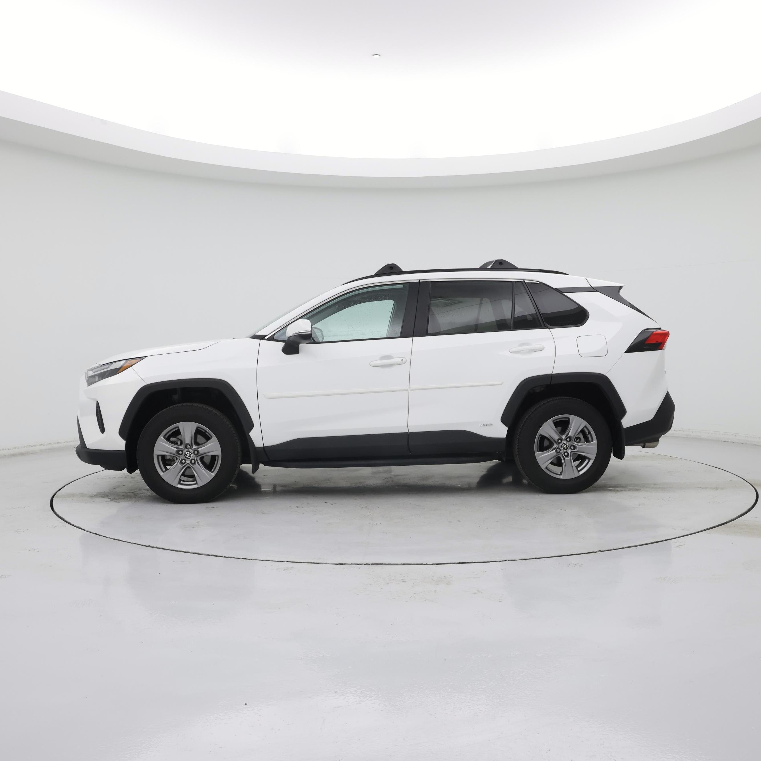 Thumbnail: 2024 Toyota RAV4 - 3