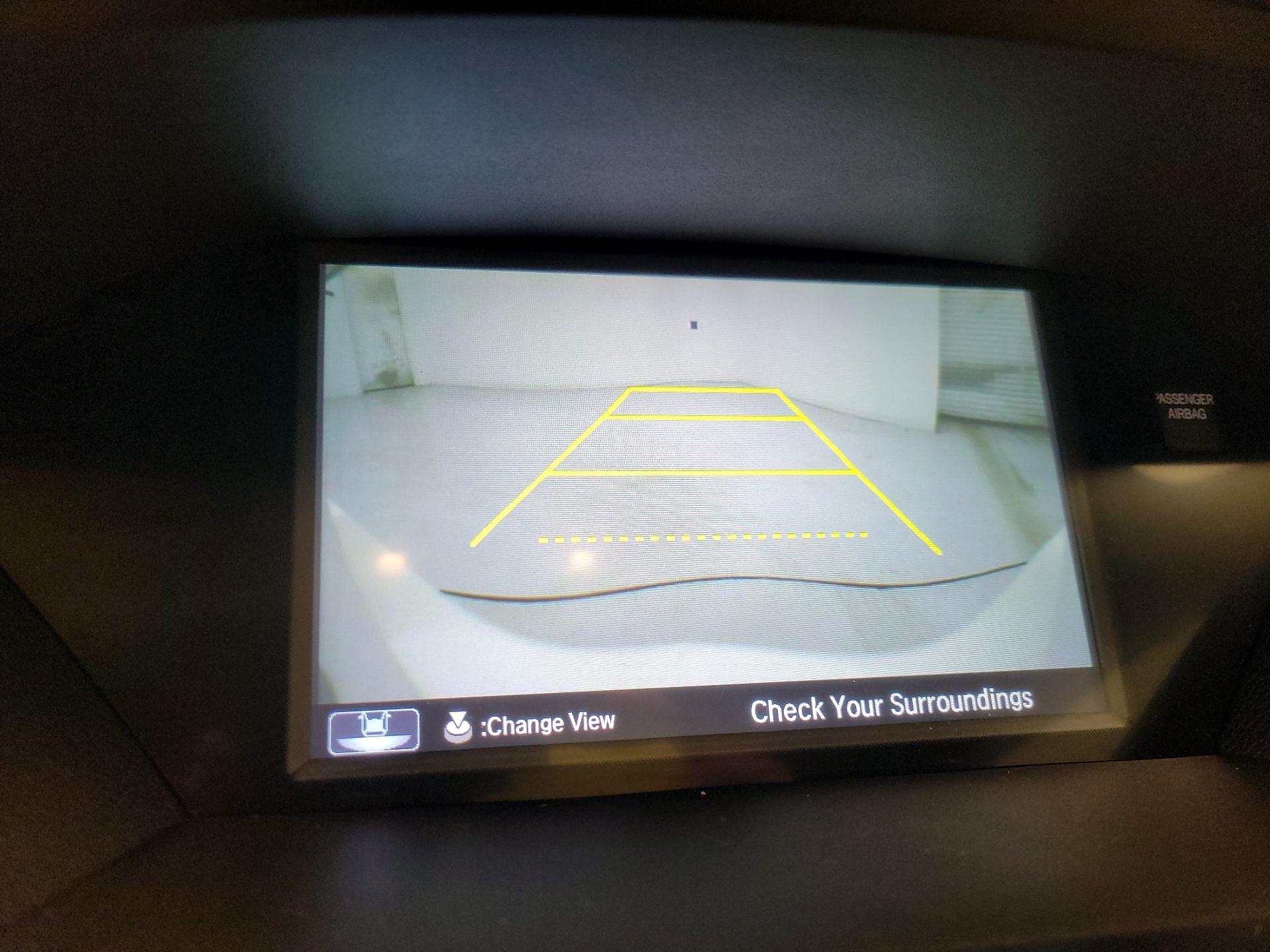 Thumbnail: 2017 Acura MDX - 14