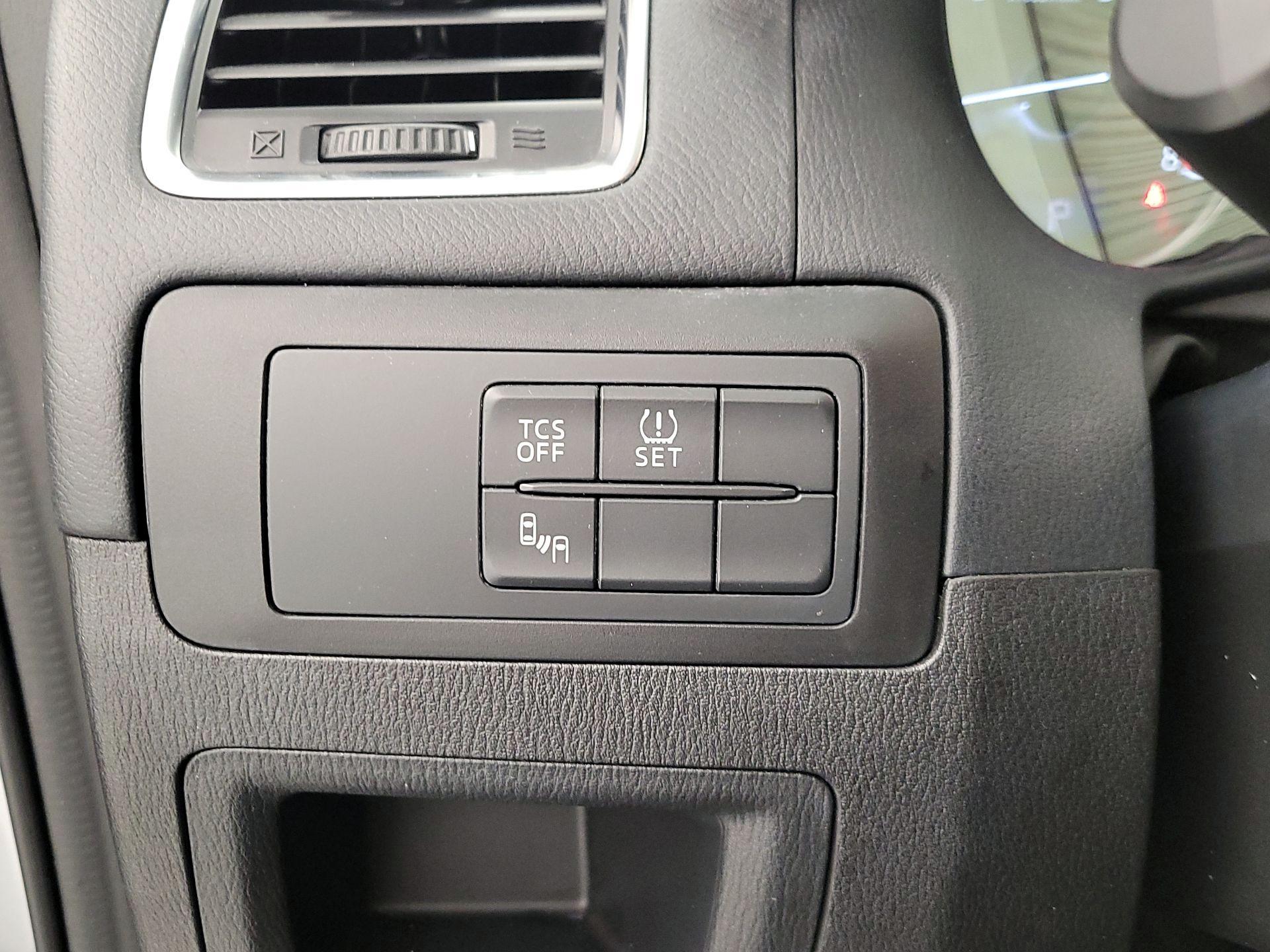 Thumbnail: 2016 Mazda CX-5 - 13