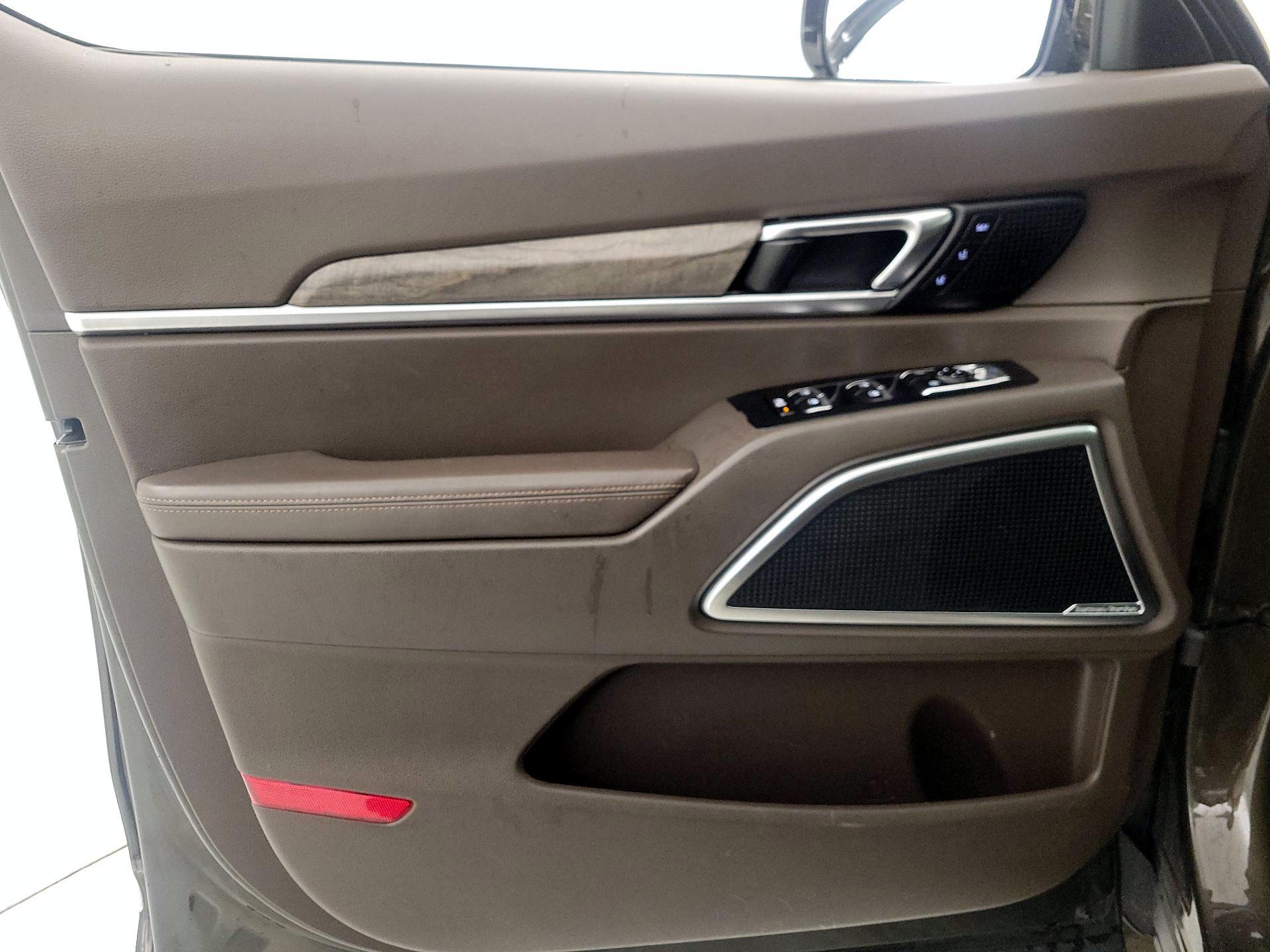 Thumbnail: 2020 Kia Telluride - 12