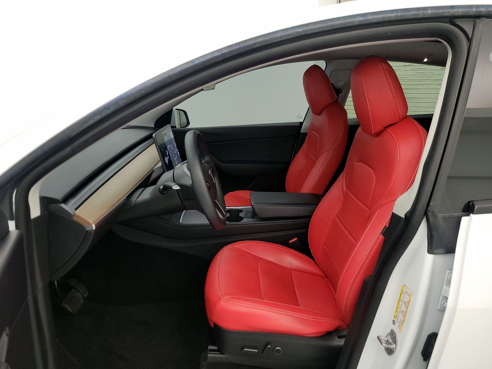 Thumbnail: 2021 Tesla Model Y - 11