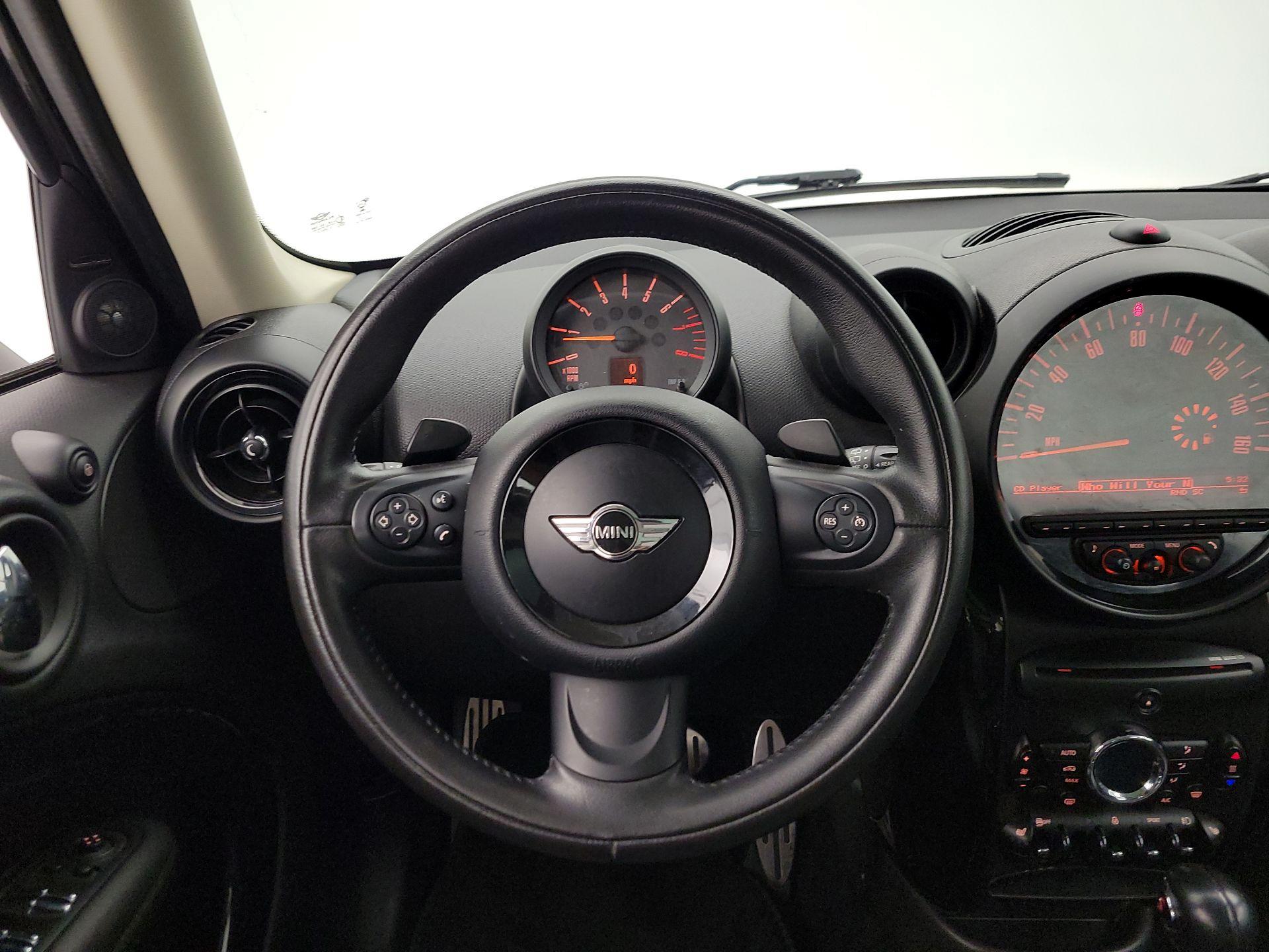Thumbnail: 2015 MINI Cooper Countryman - 10