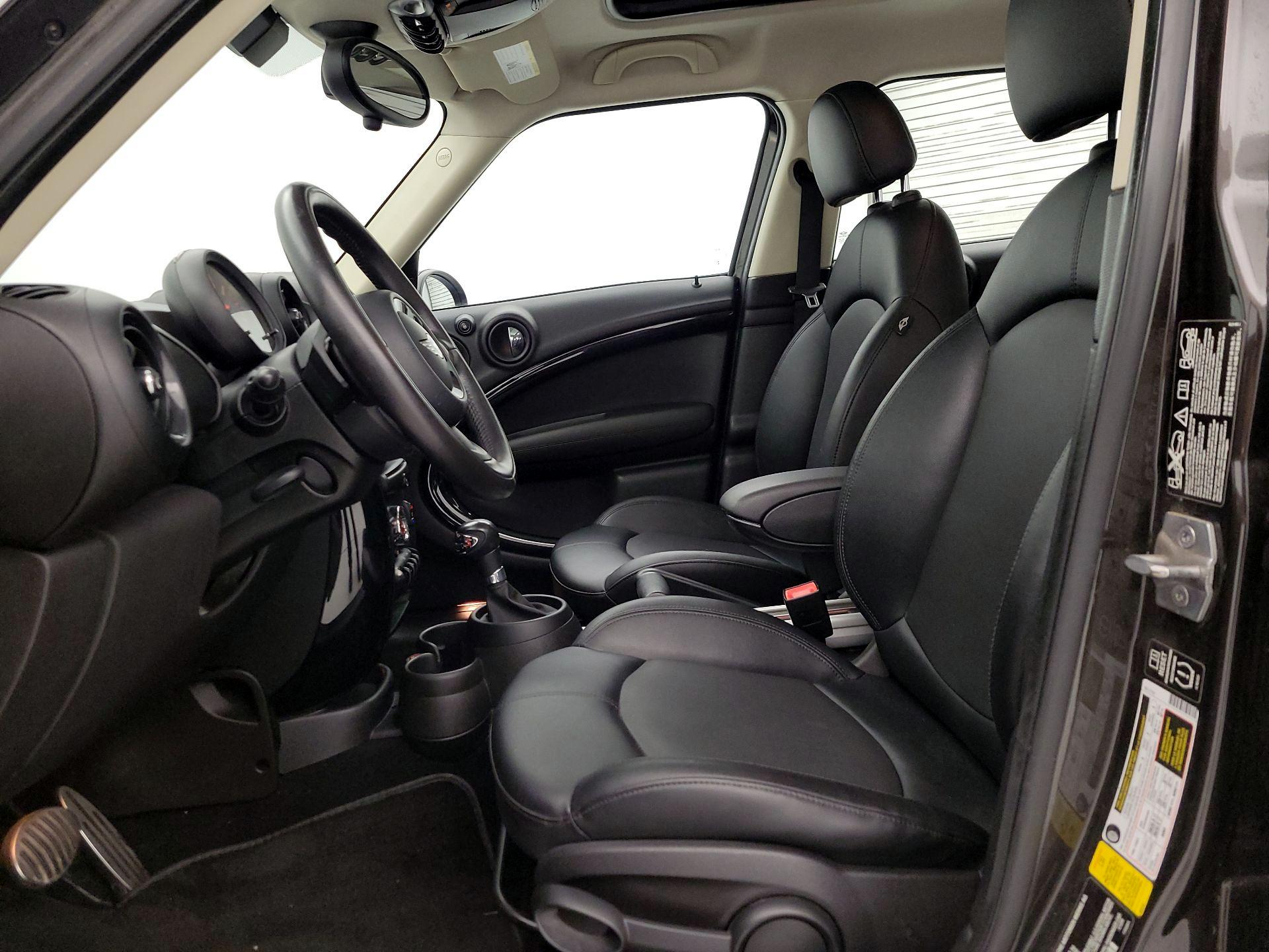 Thumbnail: 2015 MINI Cooper Countryman - 11