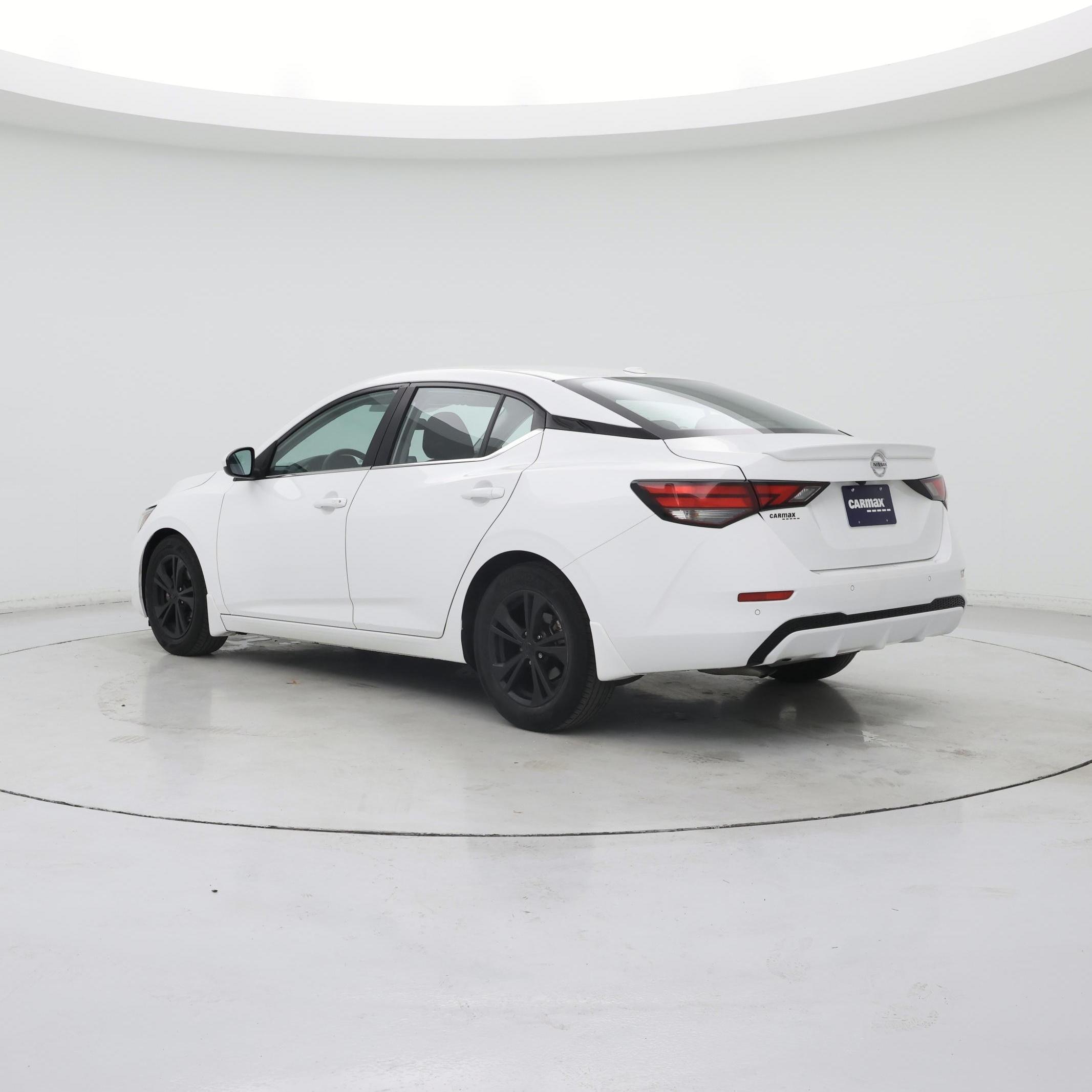 Thumbnail: 2021 Nissan Sentra - 2