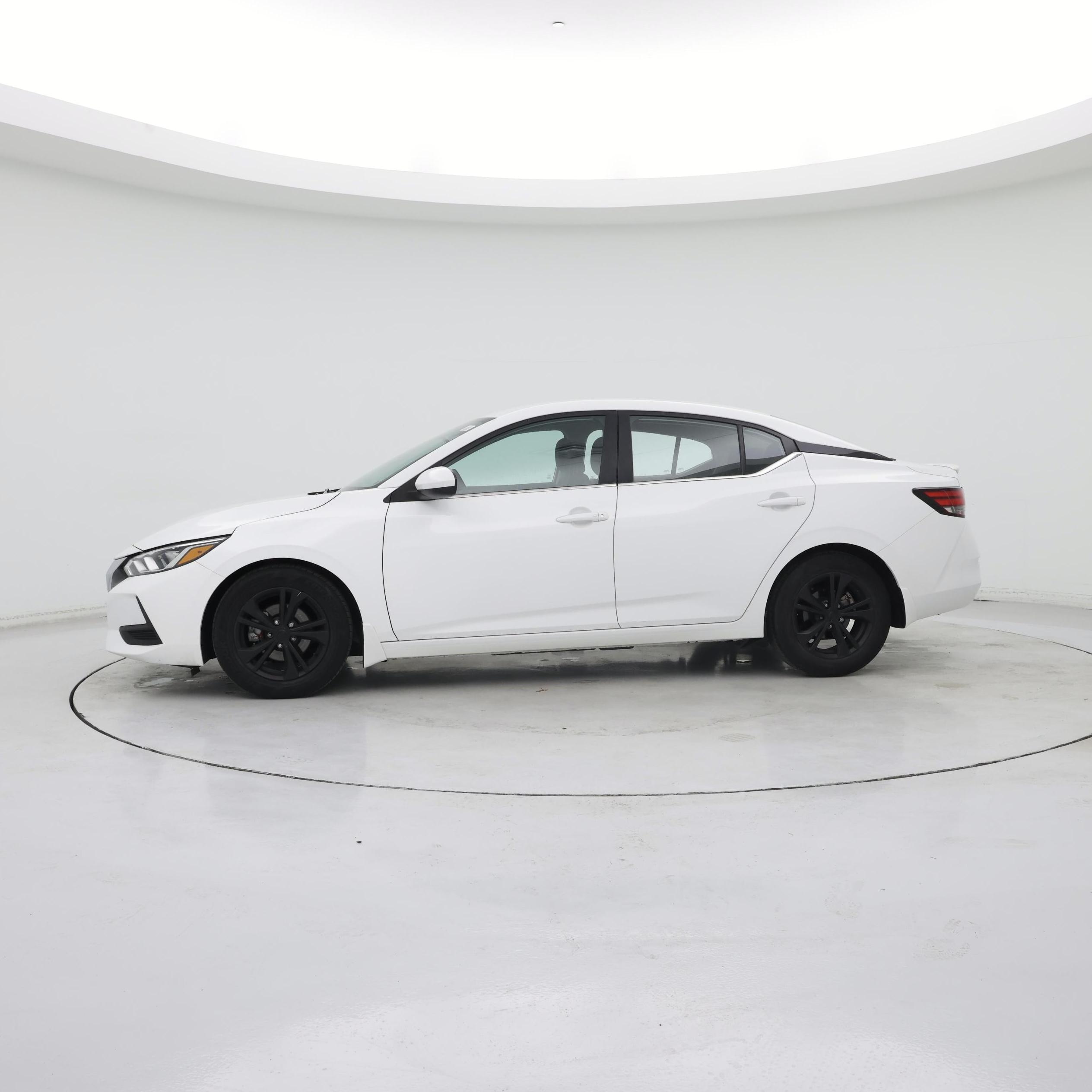 Thumbnail: 2021 Nissan Sentra - 3