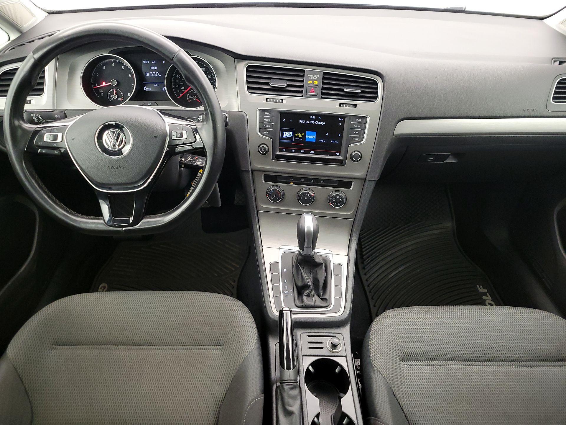 Thumbnail: 2016 Volkswagen Golf - 9