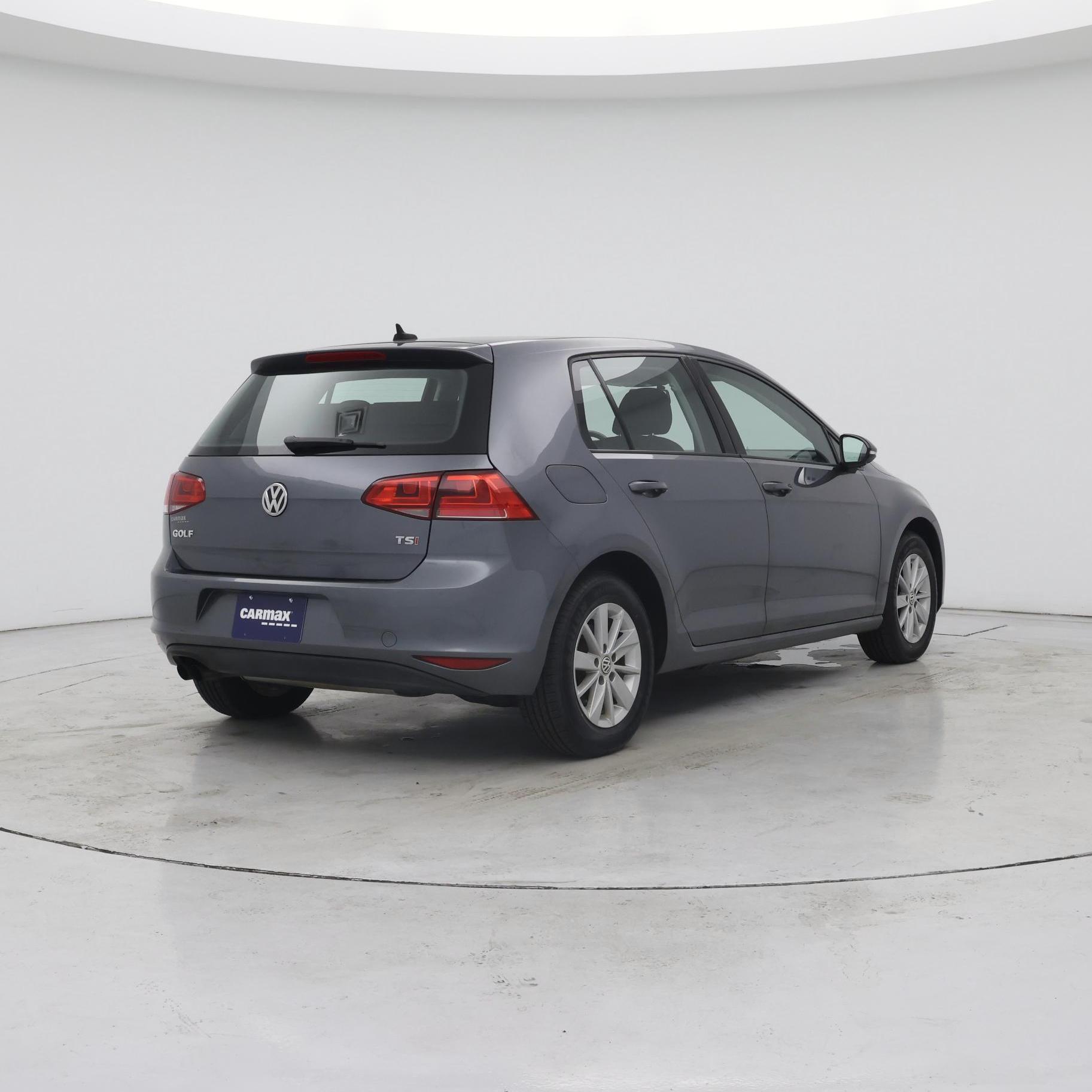 Thumbnail: 2016 Volkswagen Golf - 8