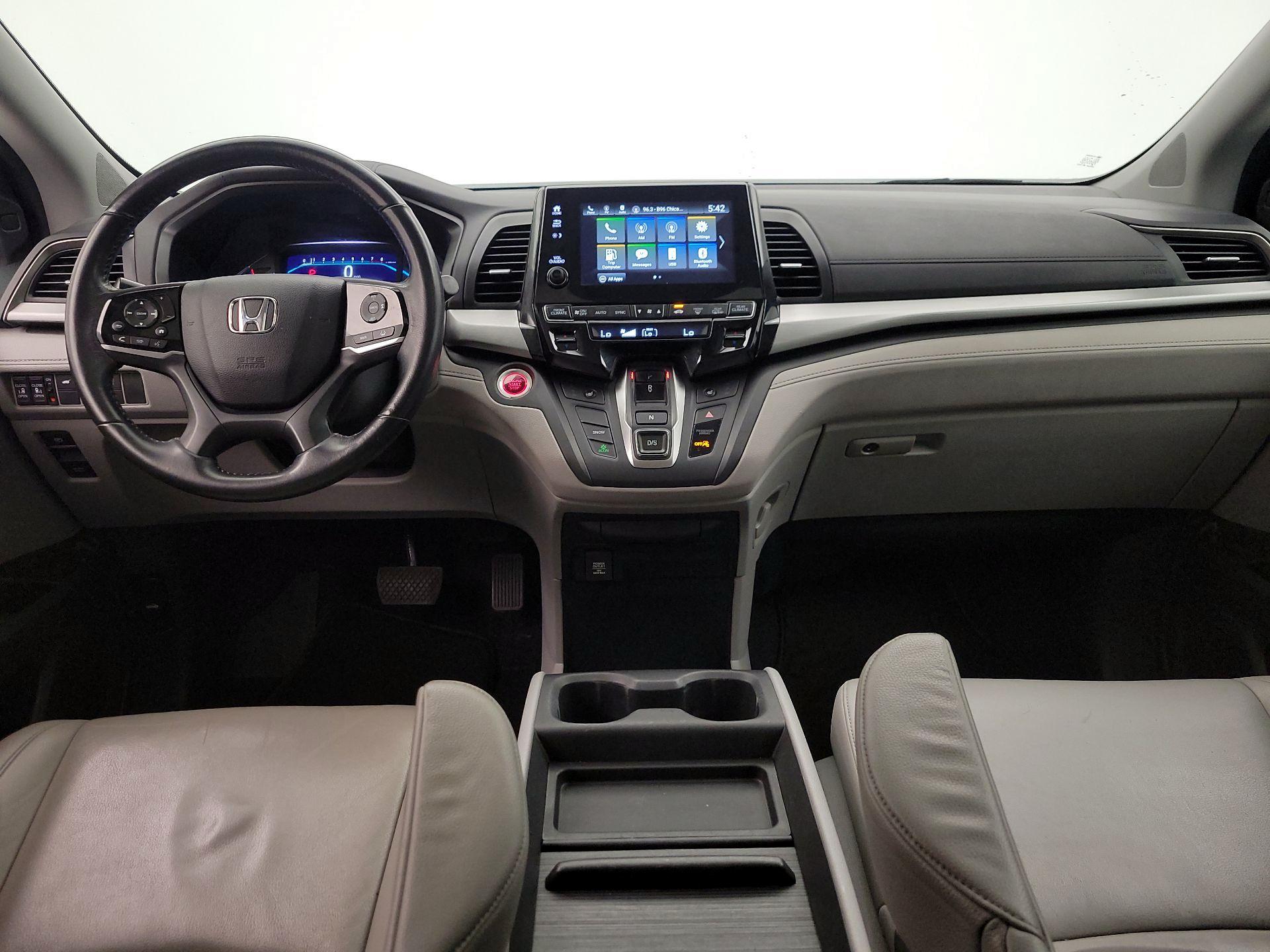 Thumbnail: 2018 Honda Odyssey - 9