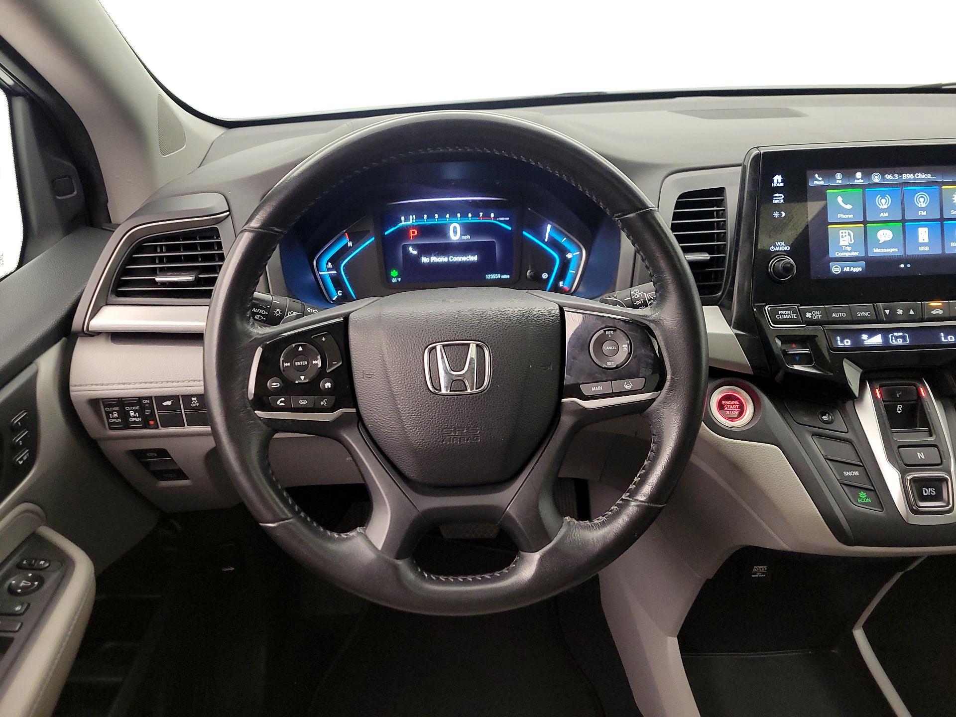 Thumbnail: 2018 Honda Odyssey - 10