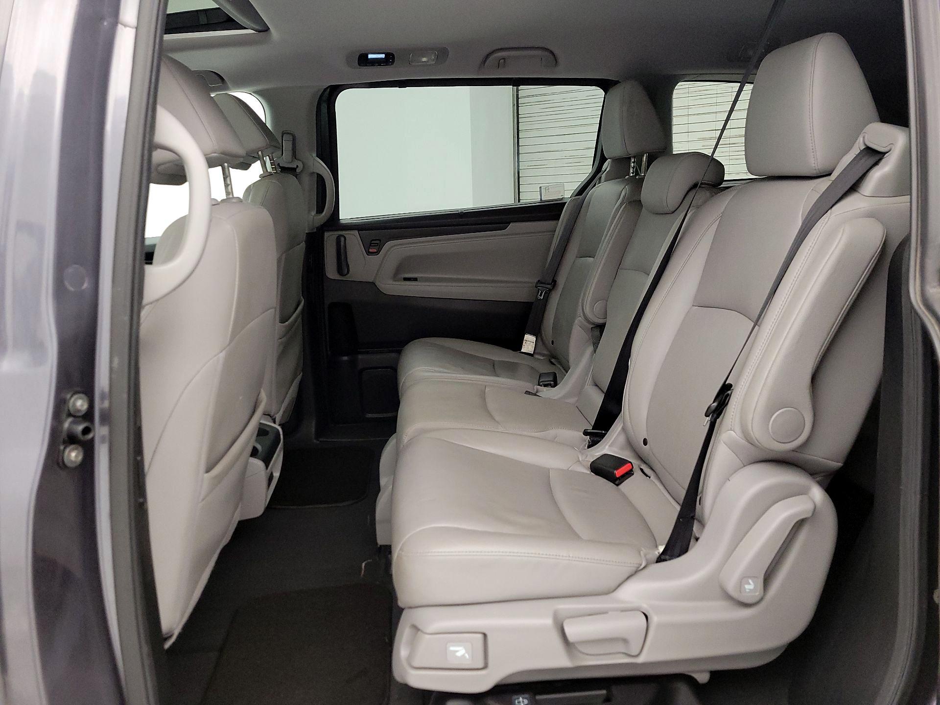 Thumbnail: 2018 Honda Odyssey - 20