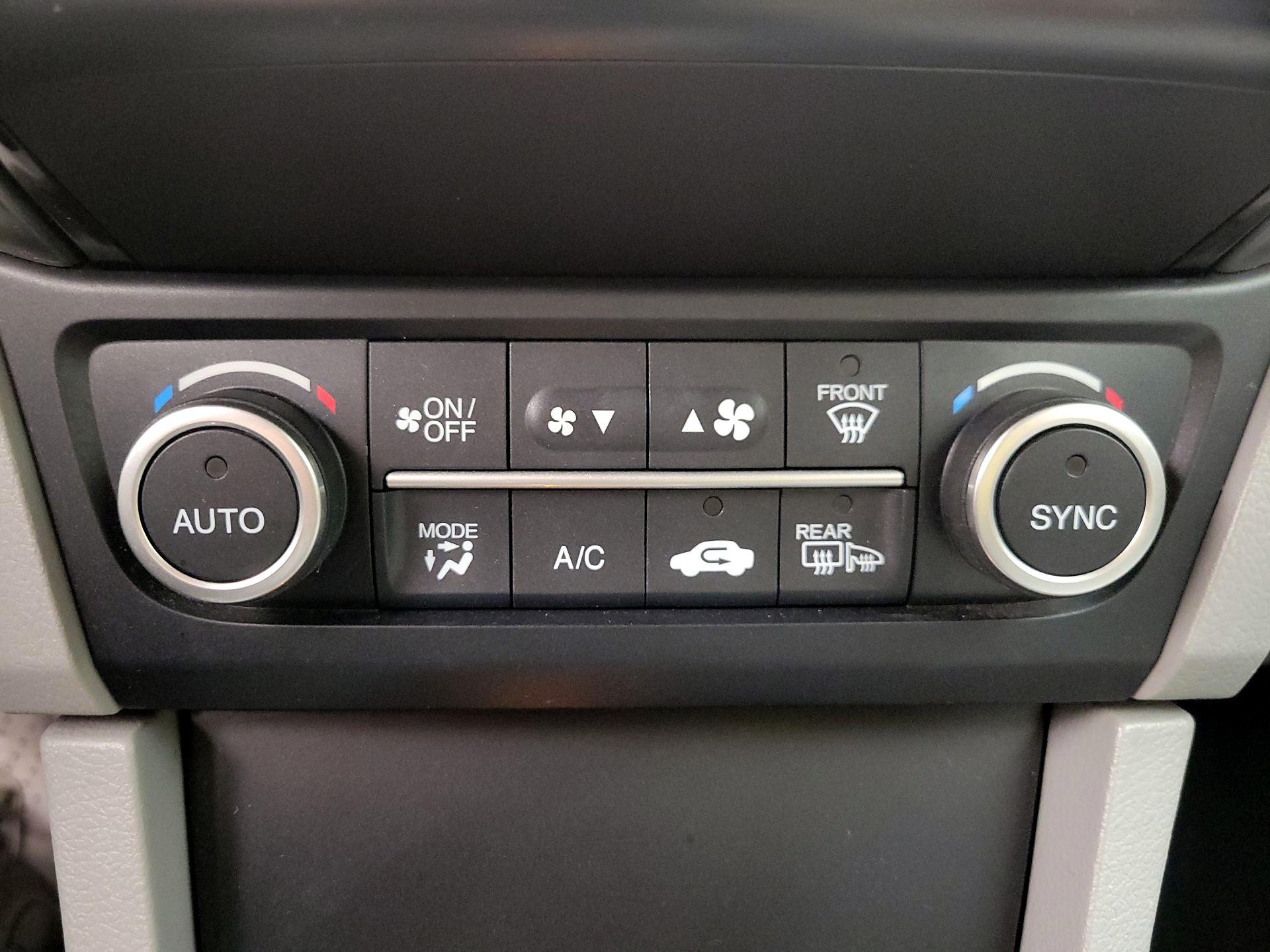 Thumbnail: 2016 Acura ILX - 16