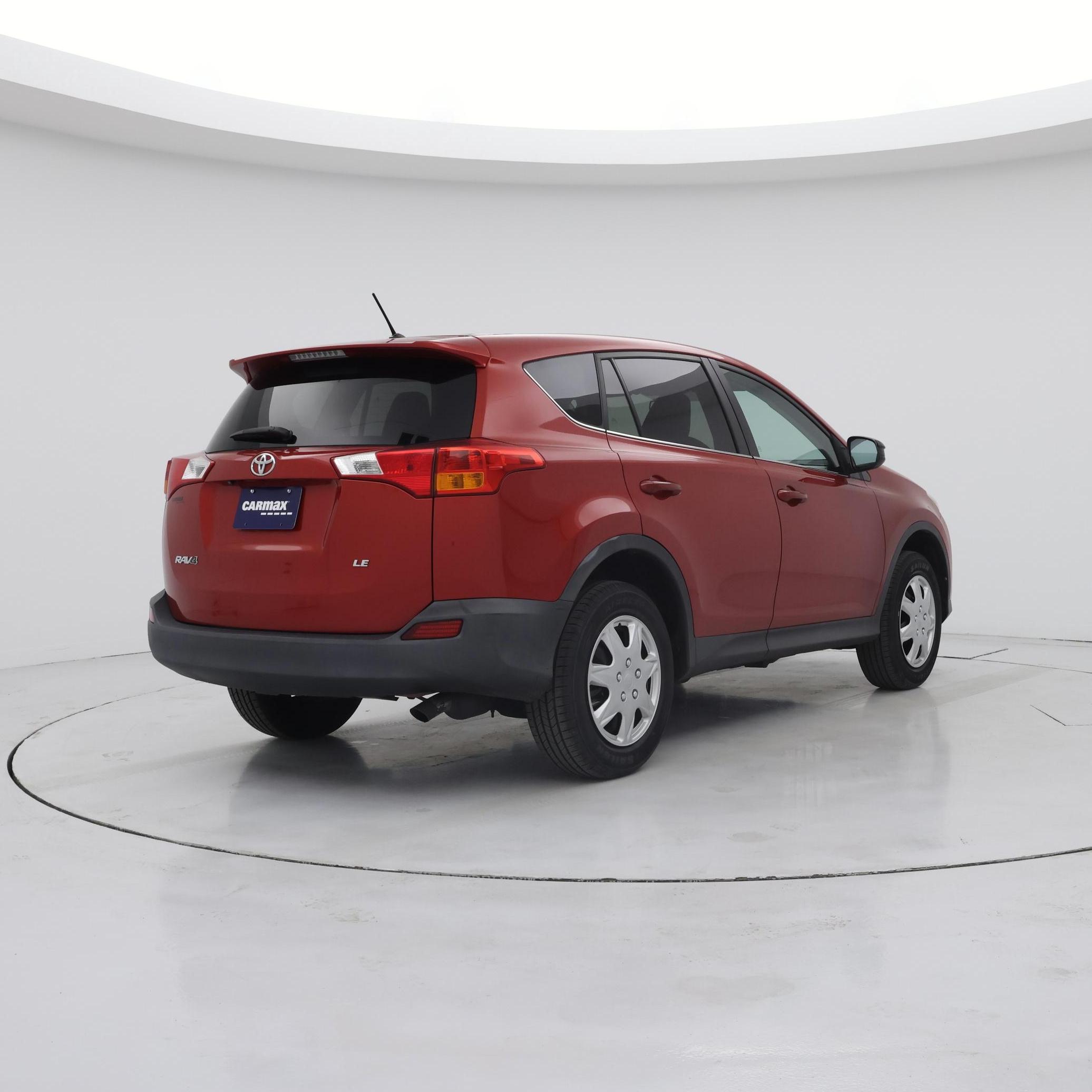 Thumbnail: 2015 Toyota RAV4 - 8