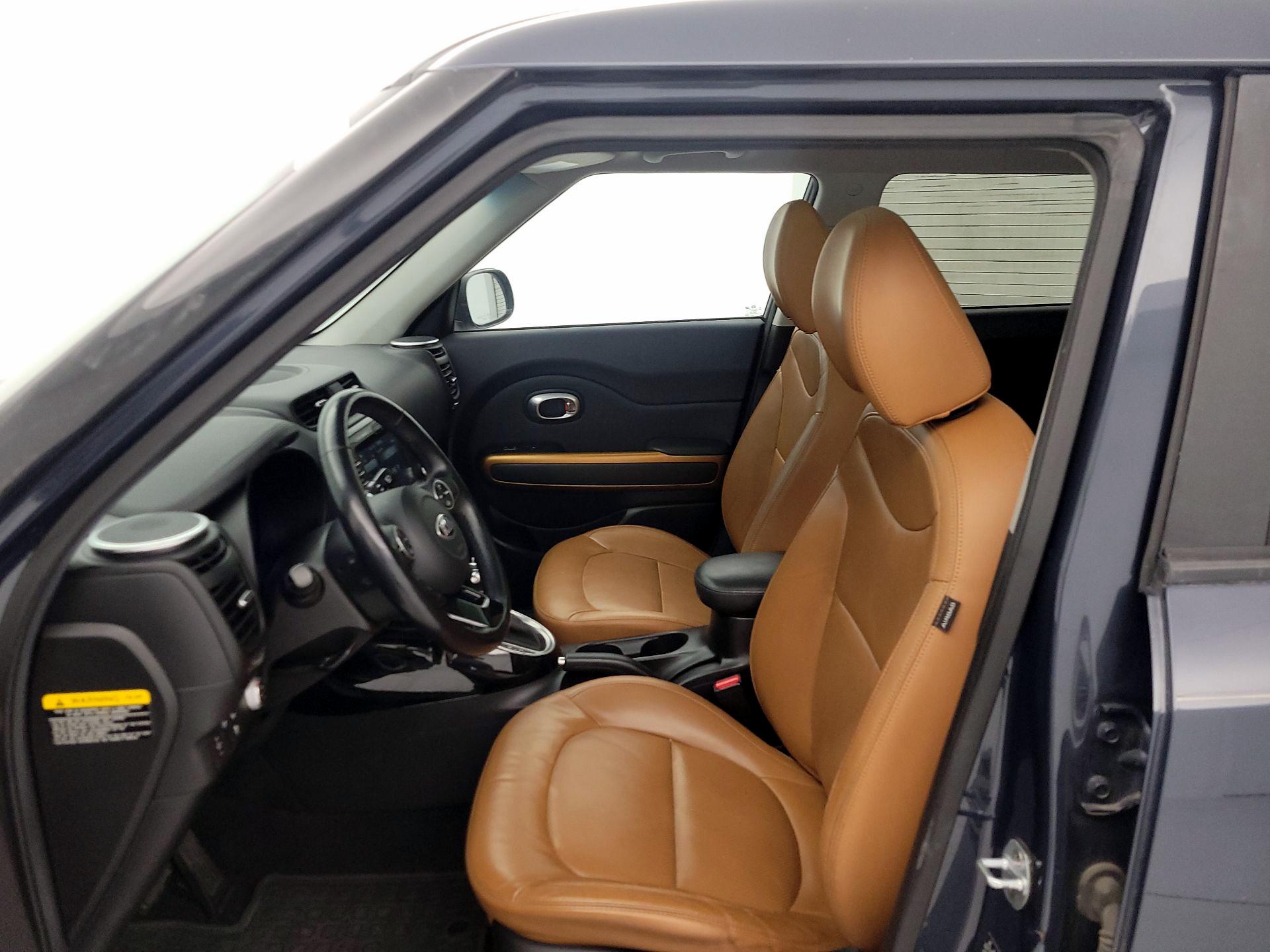 Thumbnail: 2016 Kia Soul - 11