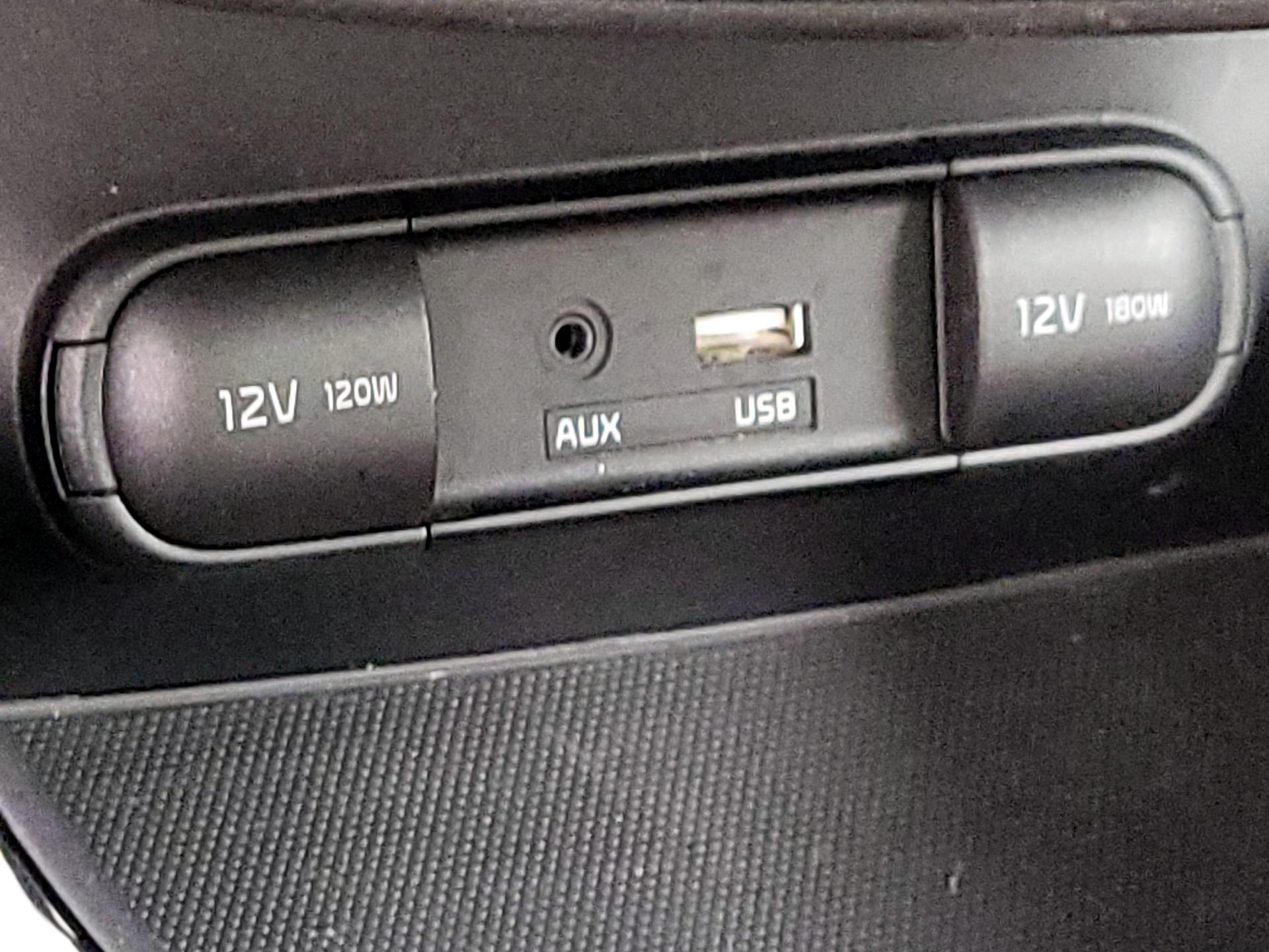 Thumbnail: 2016 Kia Soul - 18