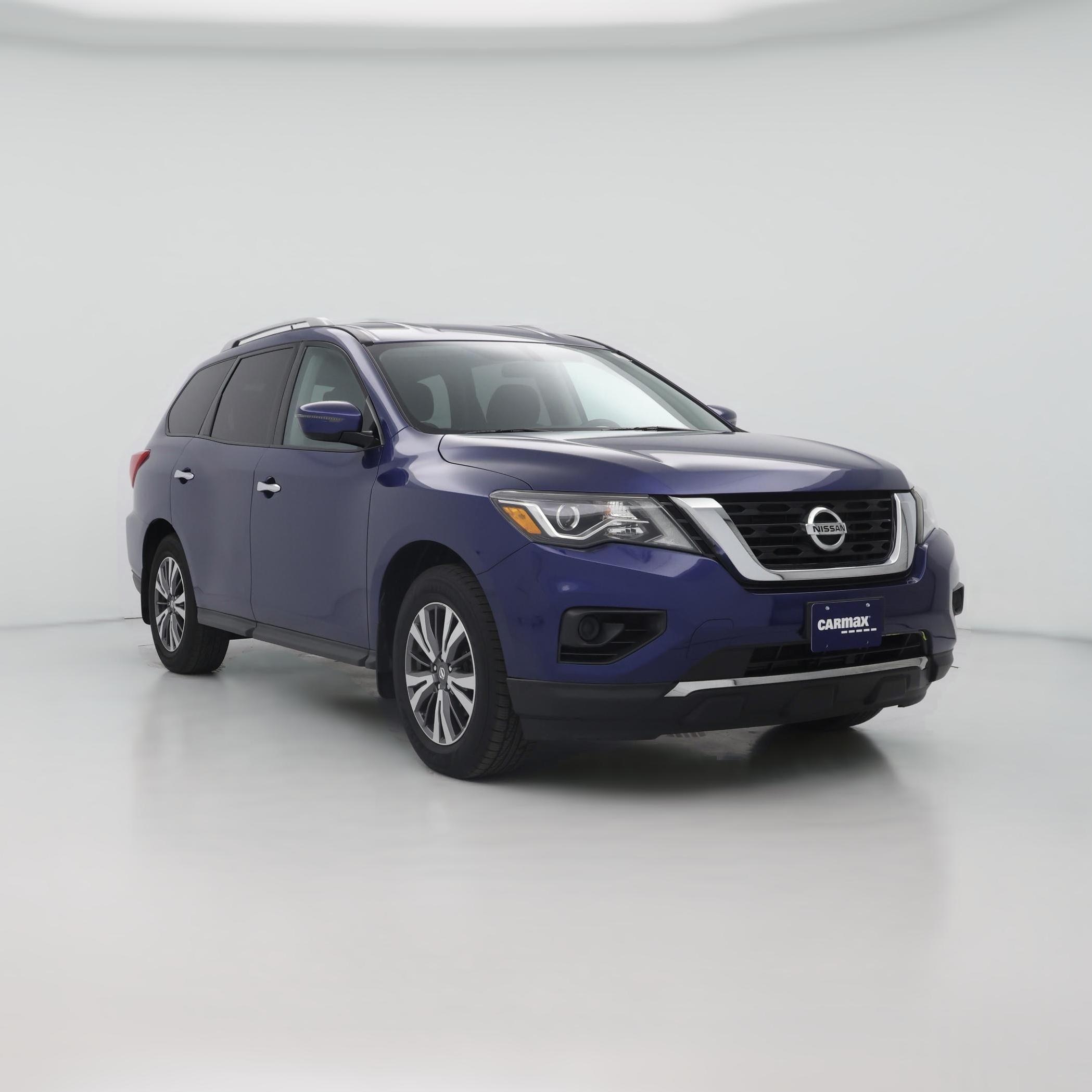 Thumbnail: 2017 Nissan Pathfinder - 1