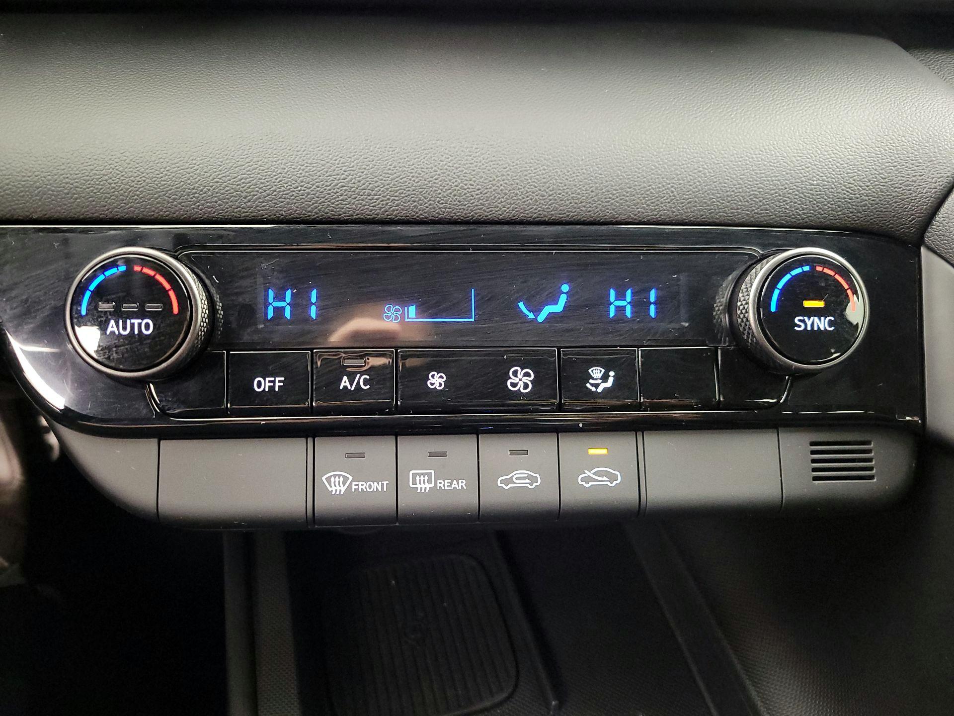 Thumbnail: 2025 Hyundai Elantra - 16