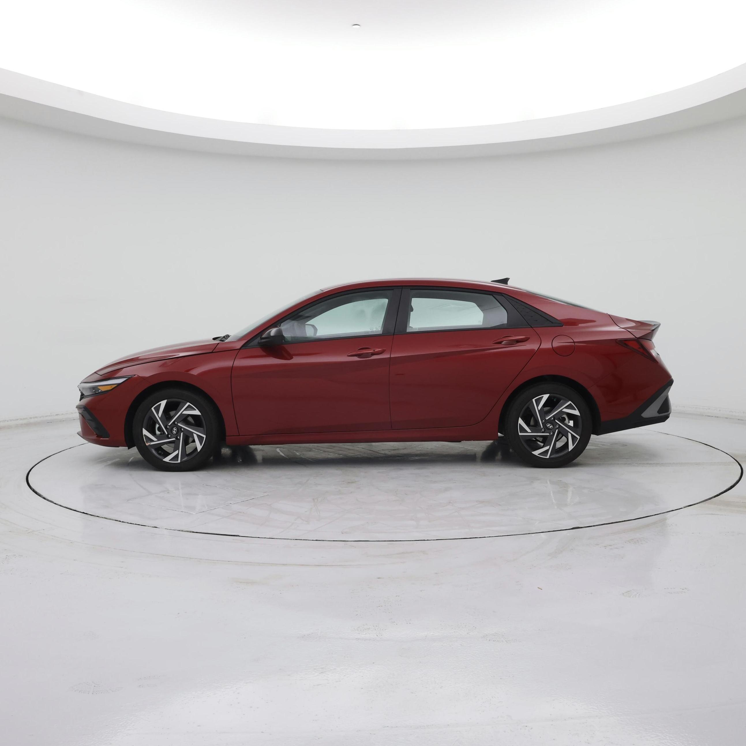 Thumbnail: 2025 Hyundai Elantra - 3