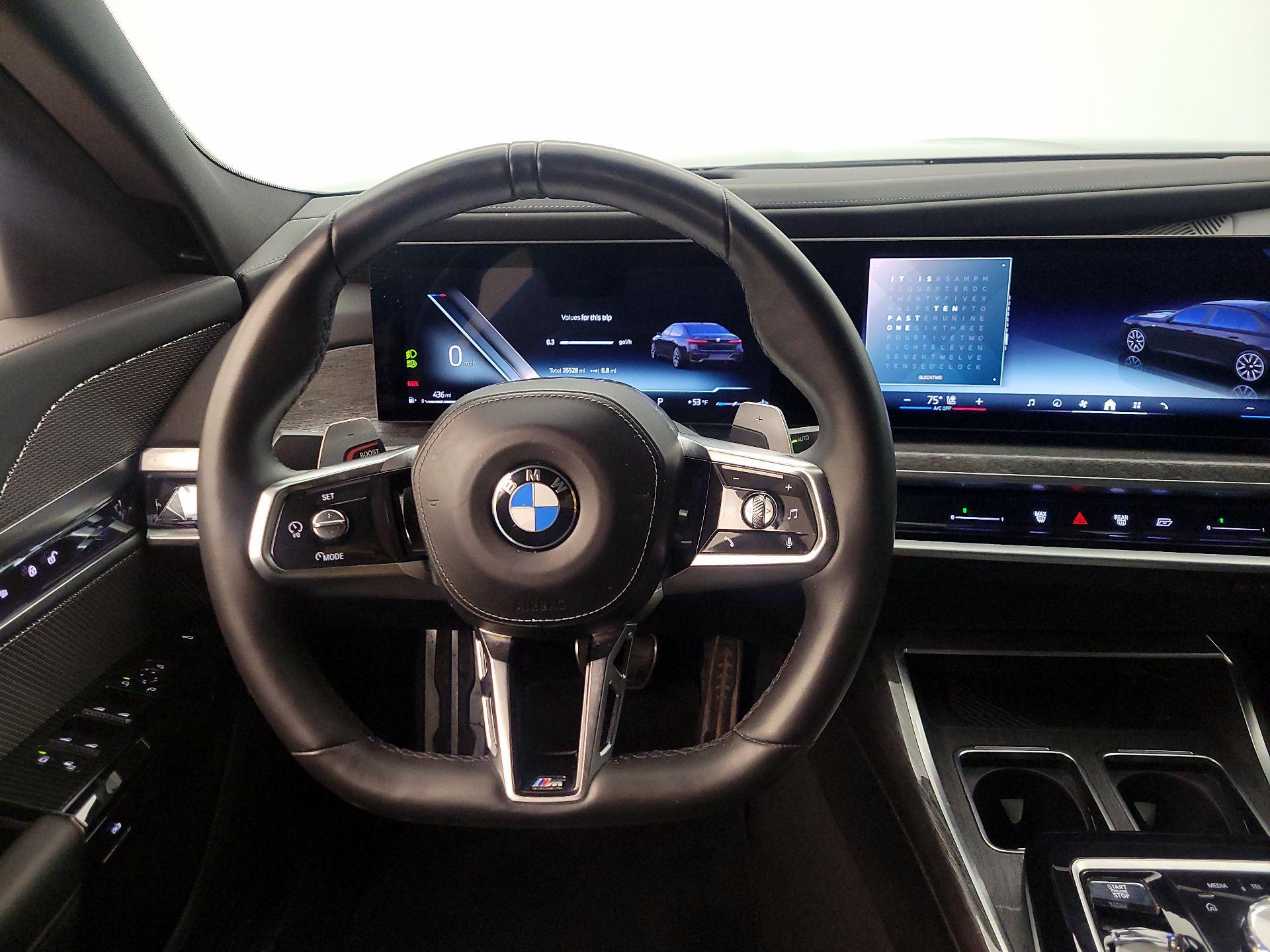 Thumbnail: 2024 BMW 7 Series - 10