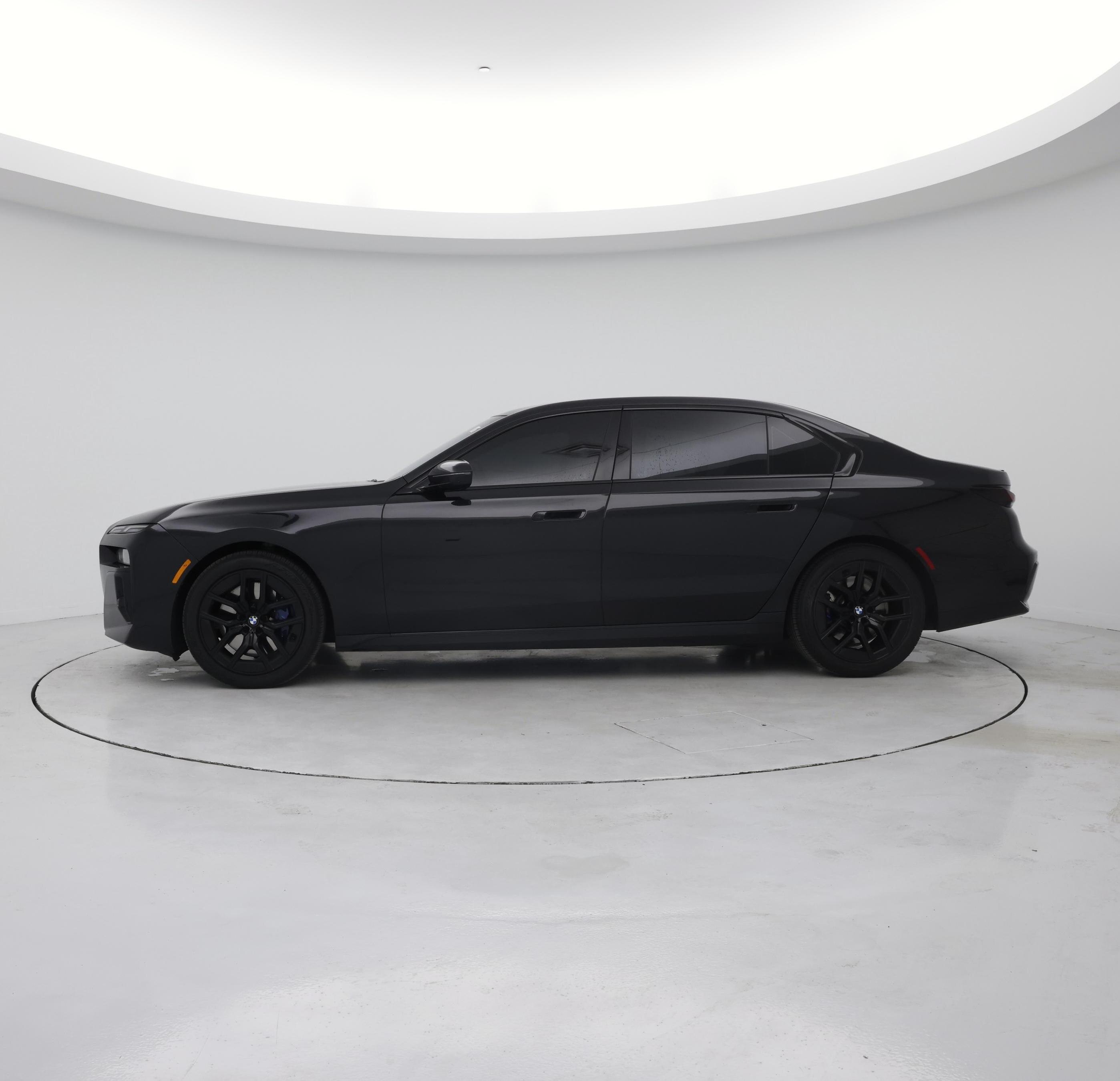 Thumbnail: 2024 BMW 7 Series - 3