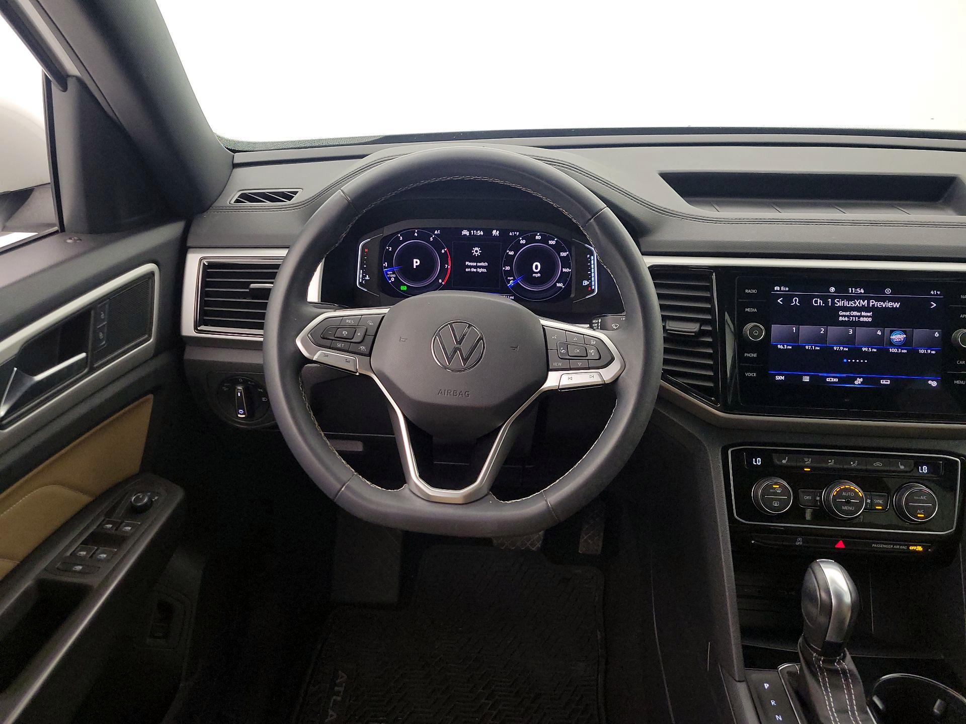 Thumbnail: 2023 Volkswagen Atlas - 10