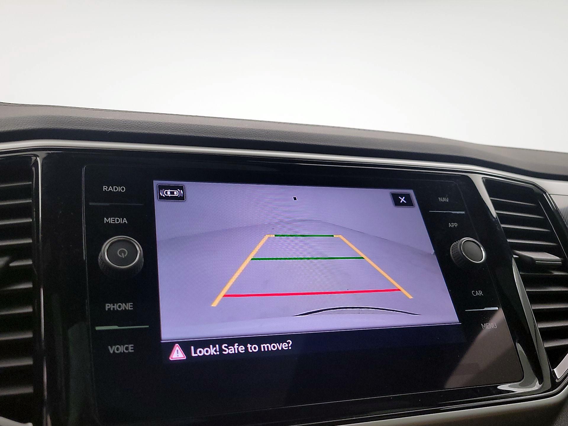 Thumbnail: 2023 Volkswagen Atlas - 15