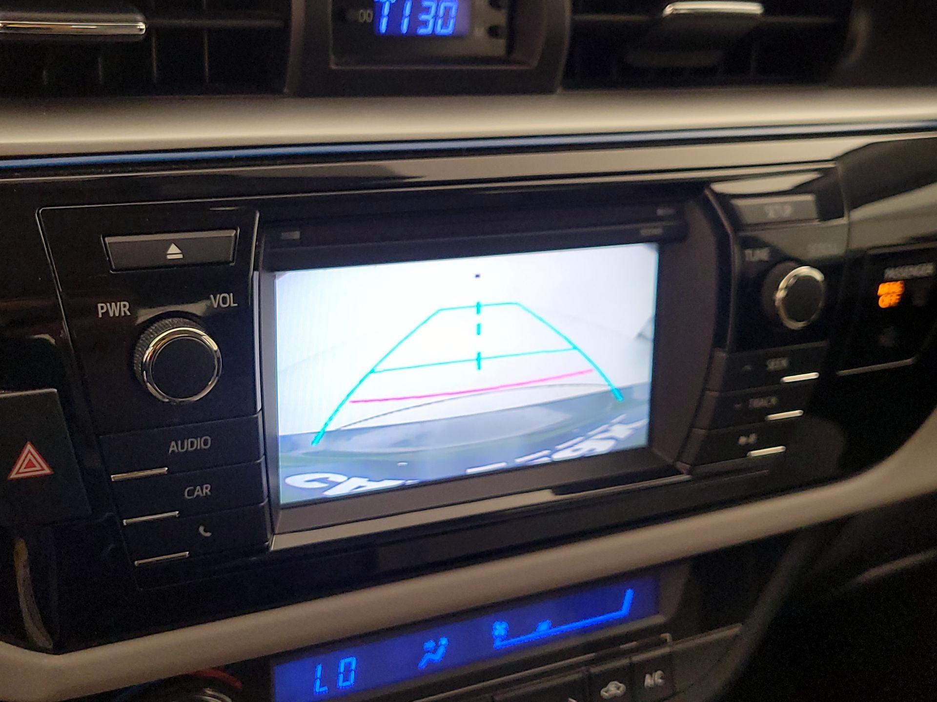 Thumbnail: 2014 Toyota Corolla - 14