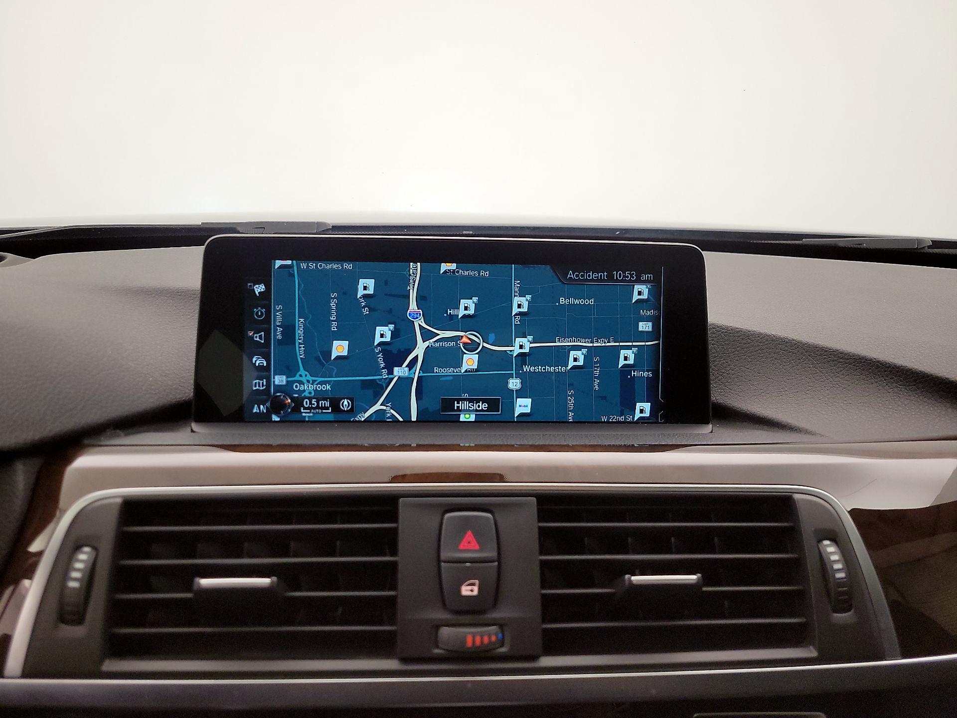 Thumbnail: 2017 BMW 3 Series - 14