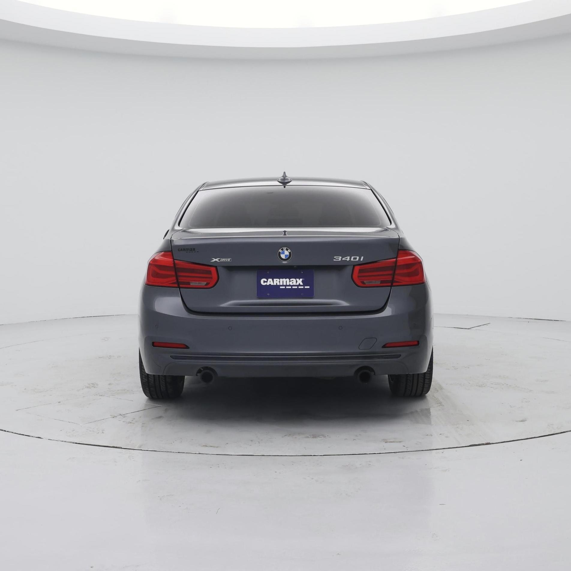 Thumbnail: 2017 BMW 3 Series - 6