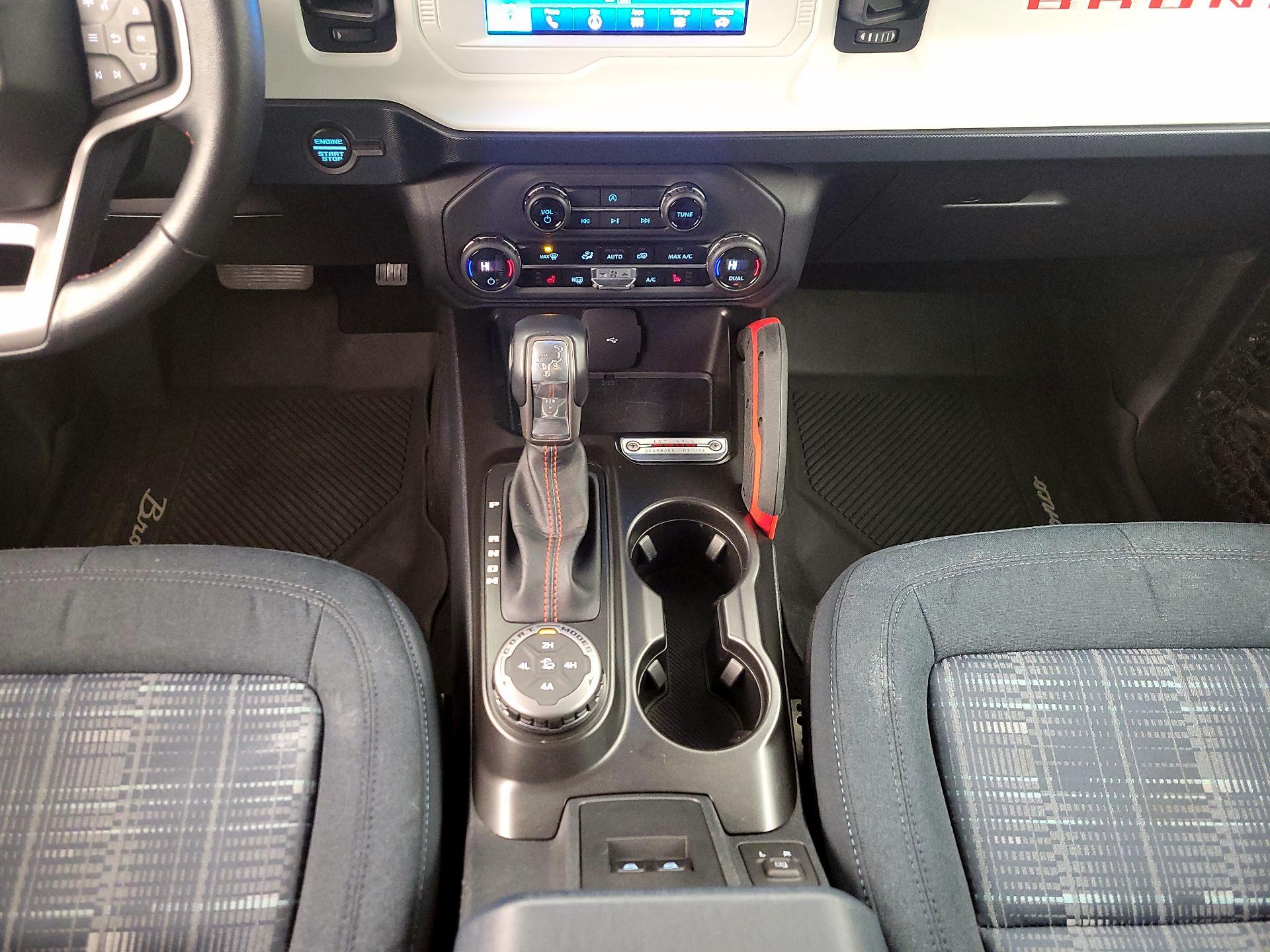 Thumbnail: 2023 Ford Bronco - 18