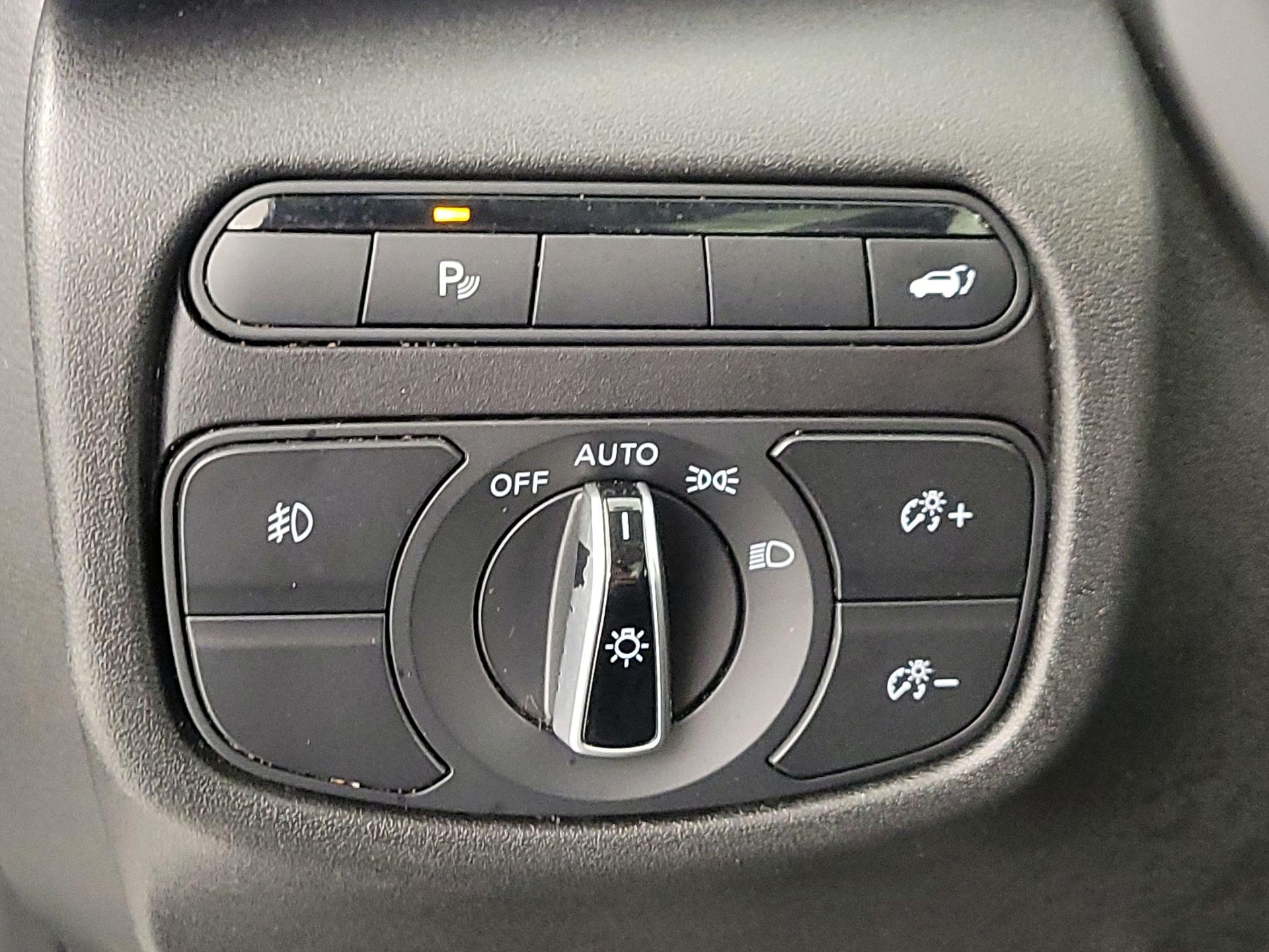 Thumbnail: 2020 INFINITI QX50 - 13