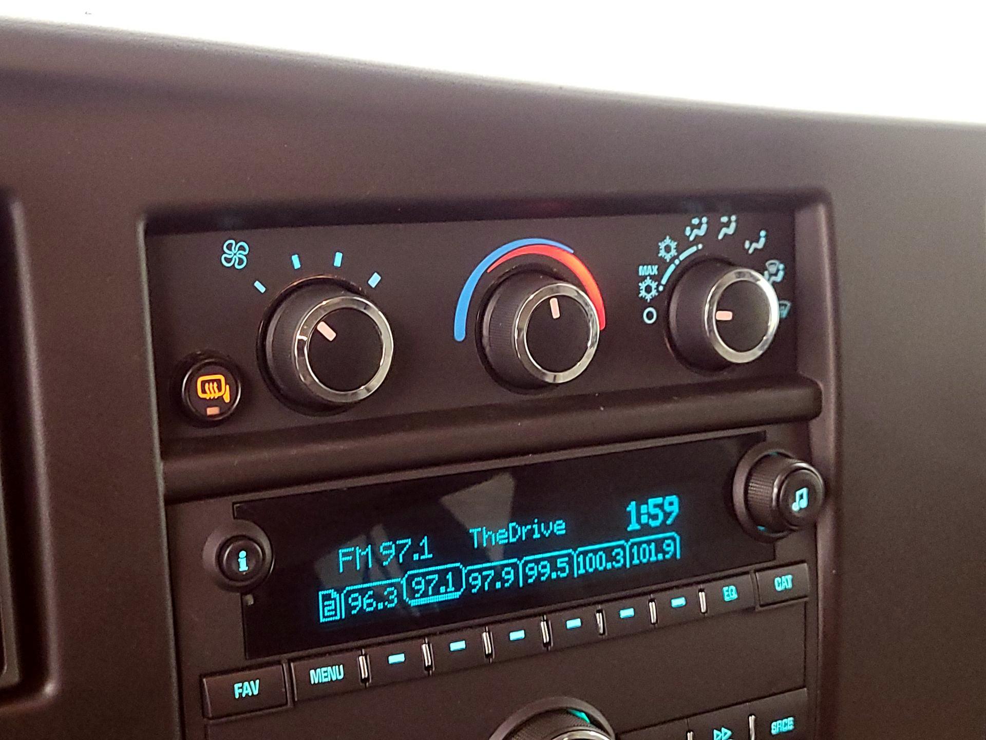 Thumbnail: 2022 Chevrolet Express - 16