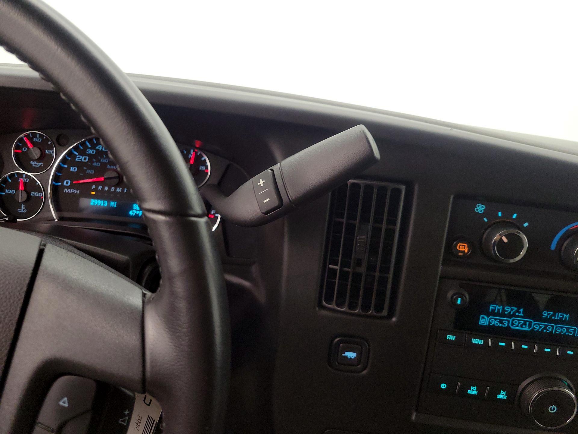 Thumbnail: 2022 Chevrolet Express - 17