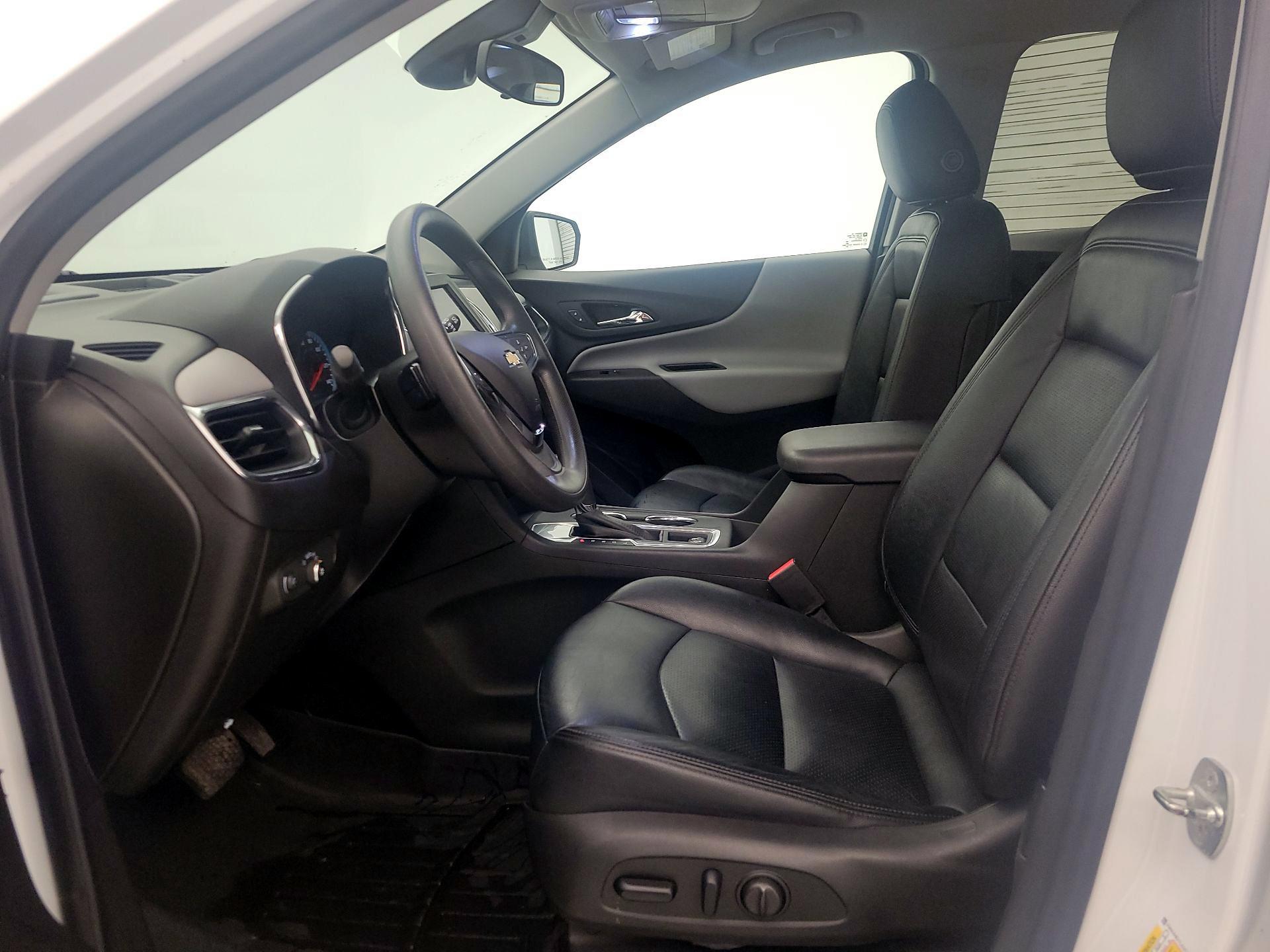 Thumbnail: 2020 Chevrolet Equinox - 11