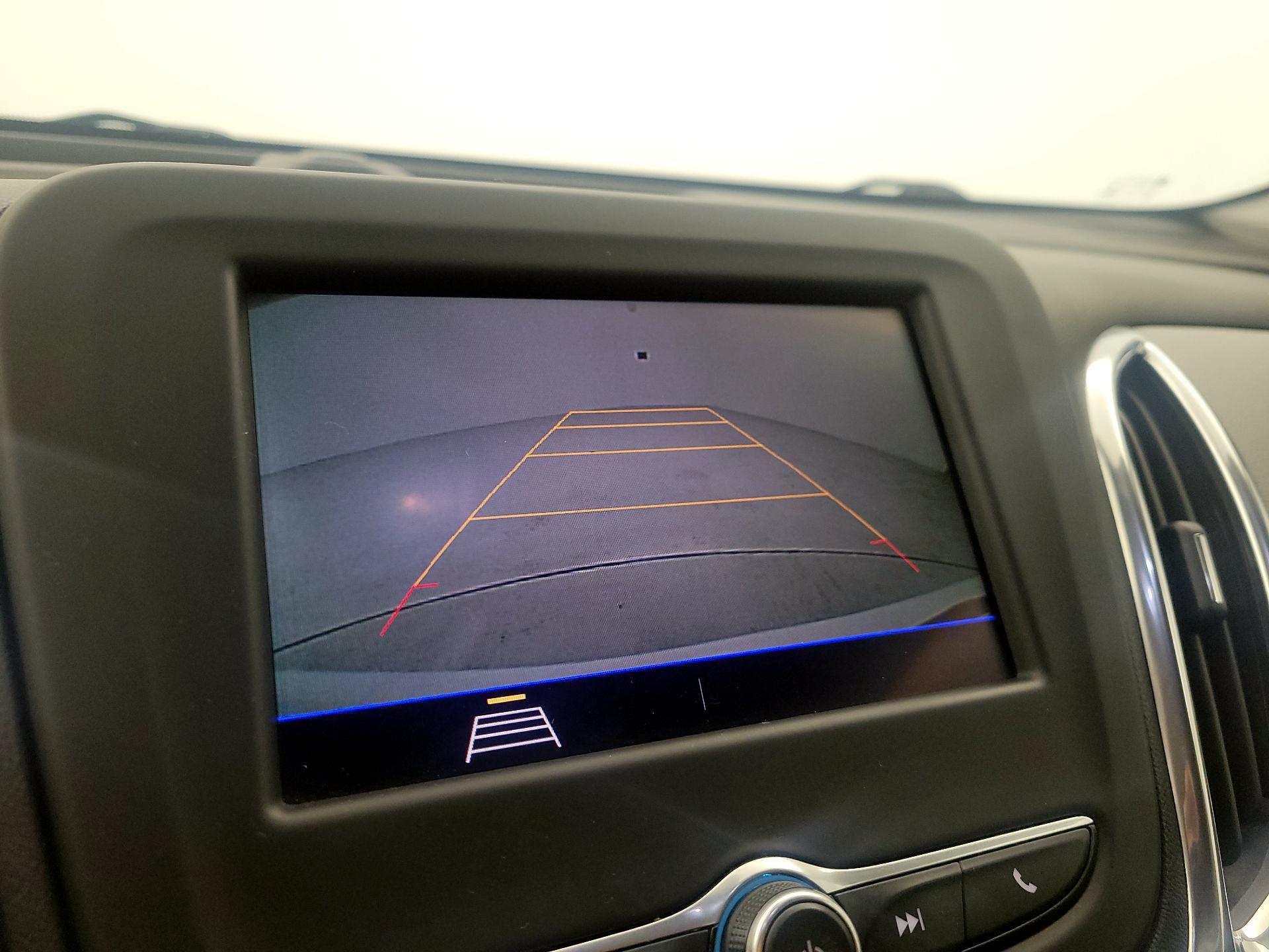 Thumbnail: 2020 Chevrolet Equinox - 14