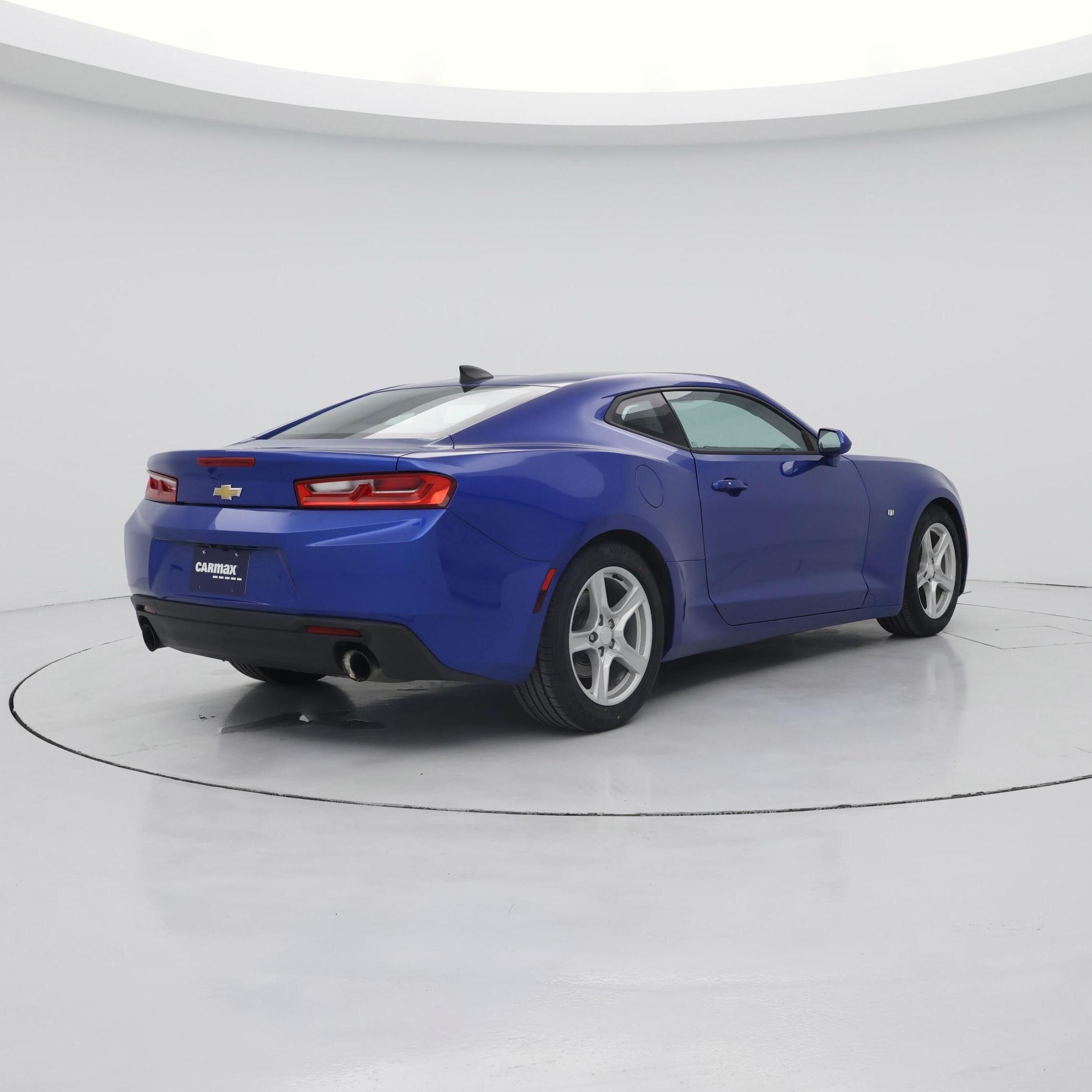 Thumbnail: 2017 Chevrolet Camaro - 8