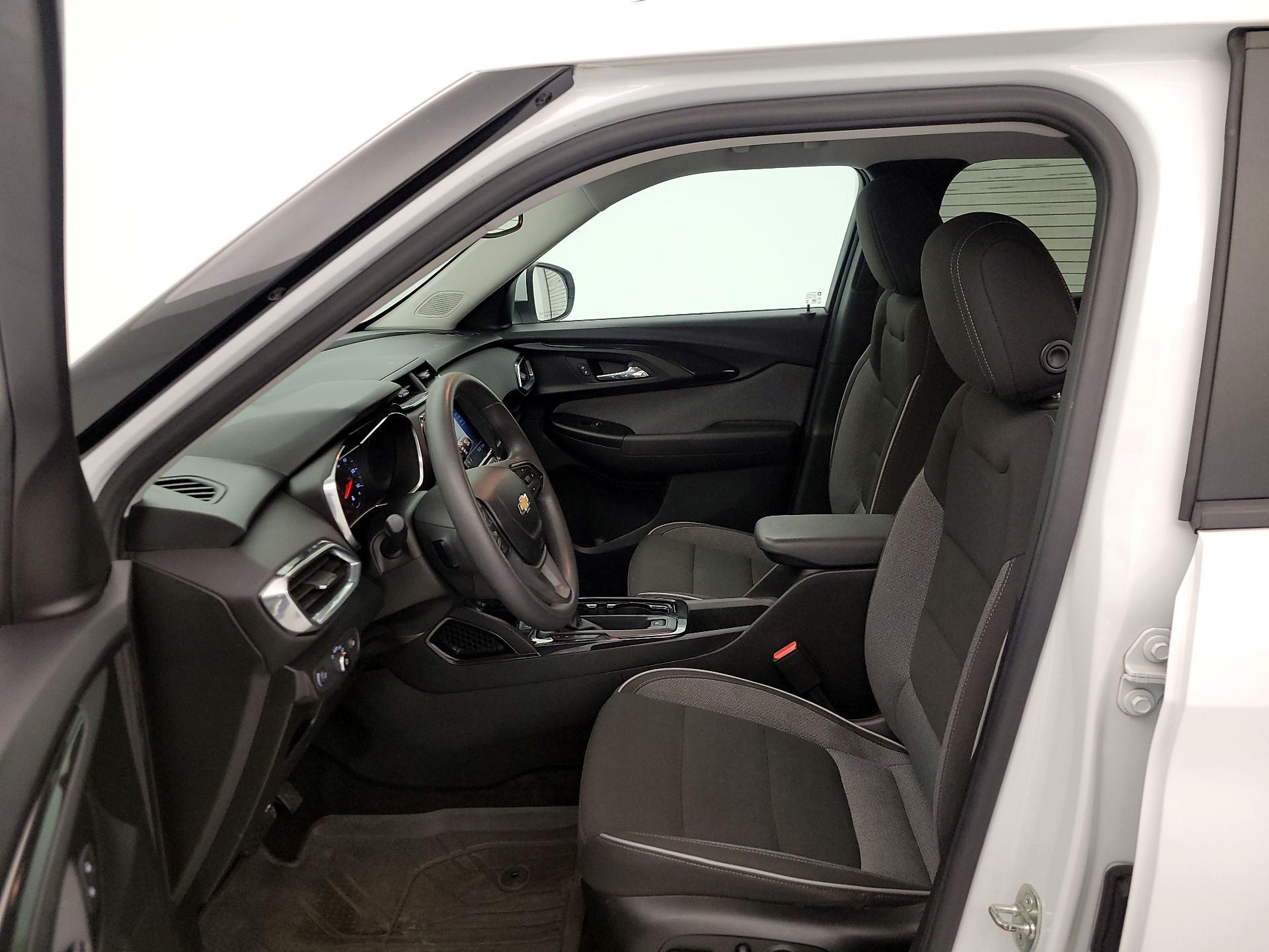 Thumbnail: 2021 Chevrolet TrailBlazer - 11