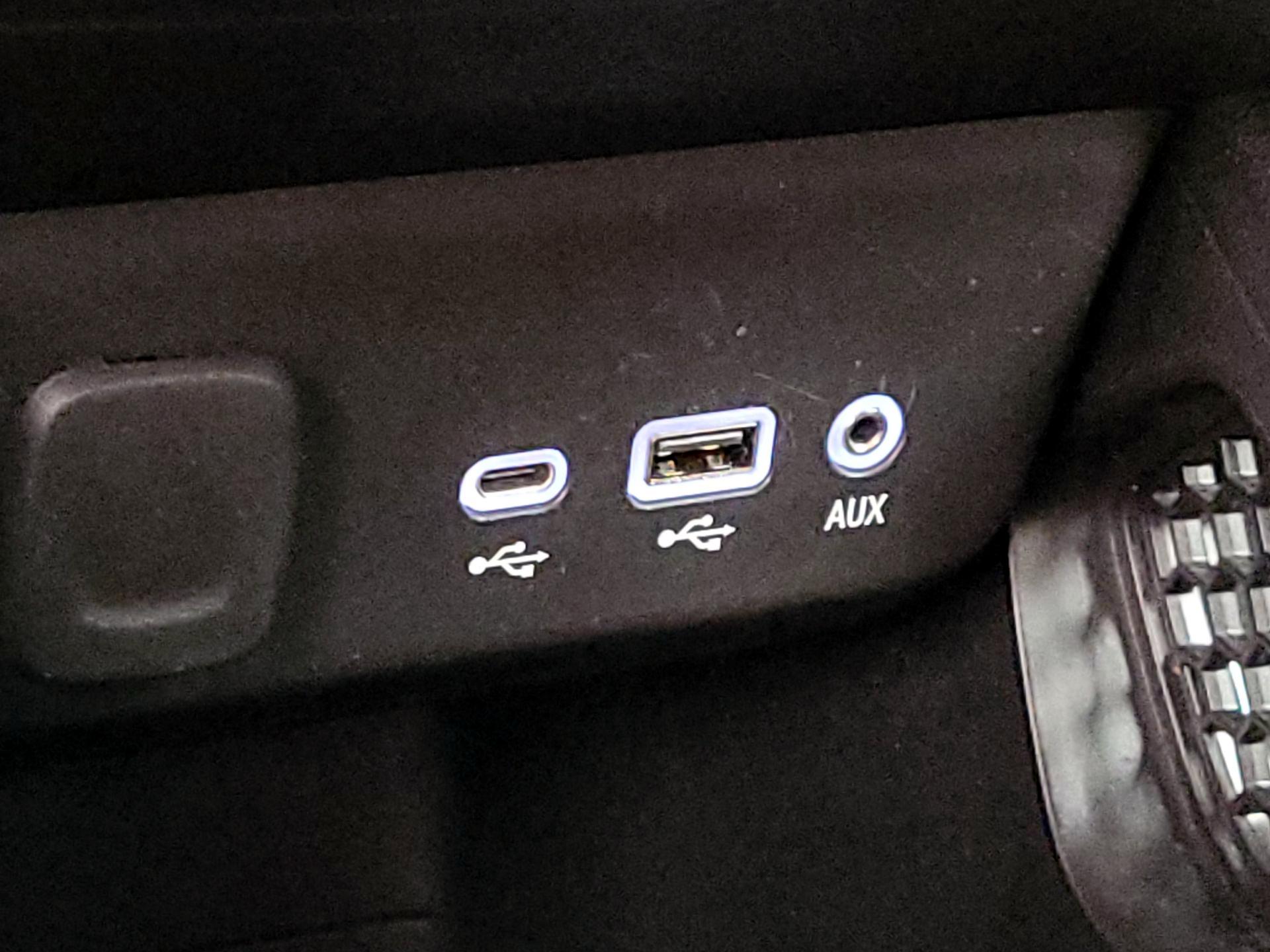 Thumbnail: 2021 Chevrolet TrailBlazer - 18