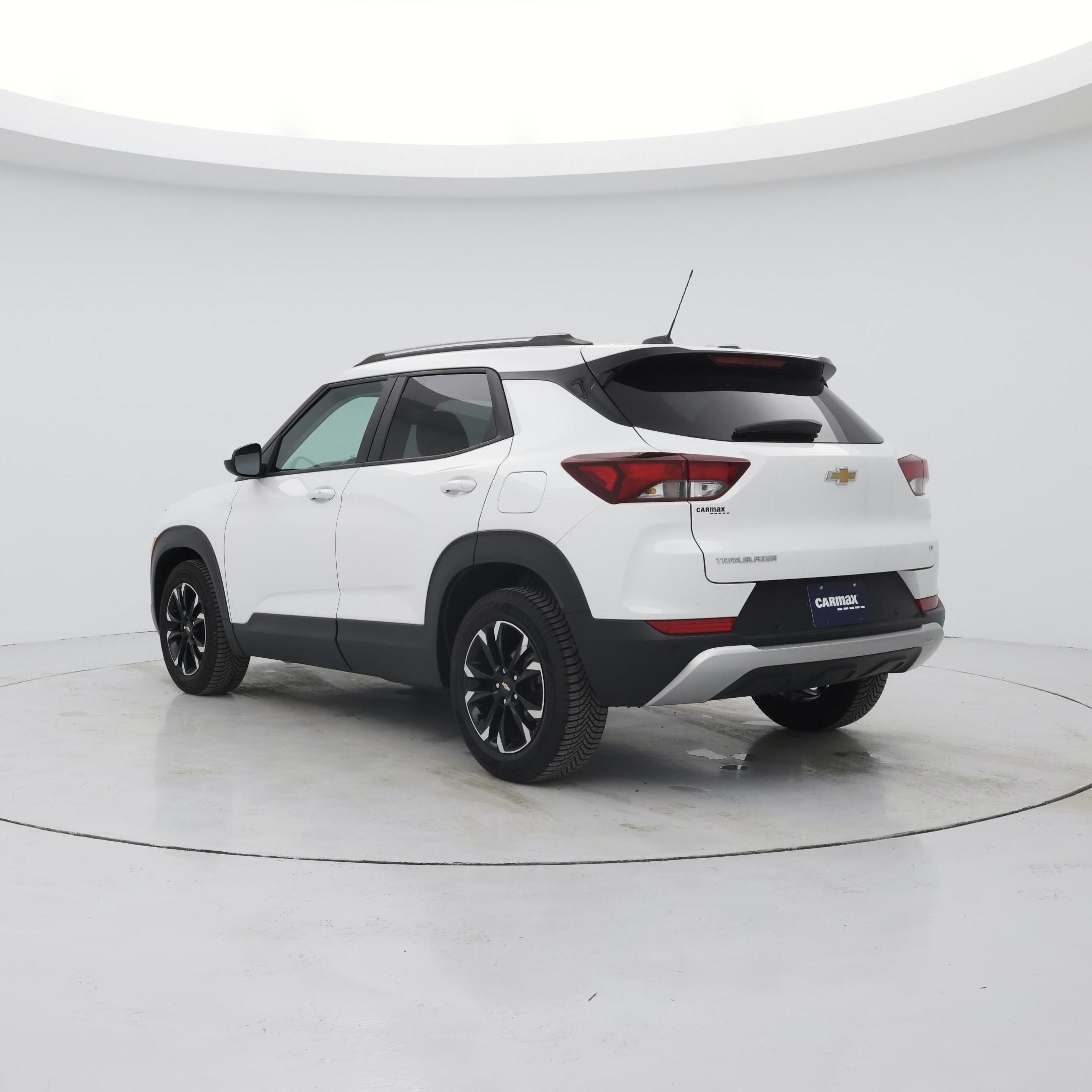 Thumbnail: 2021 Chevrolet TrailBlazer - 2