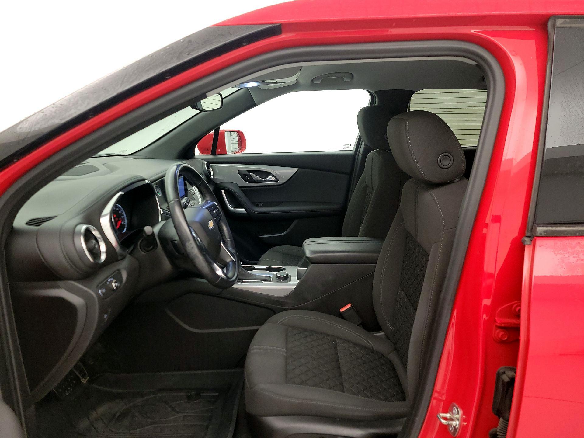 Thumbnail: 2019 Chevrolet Blazer - 11