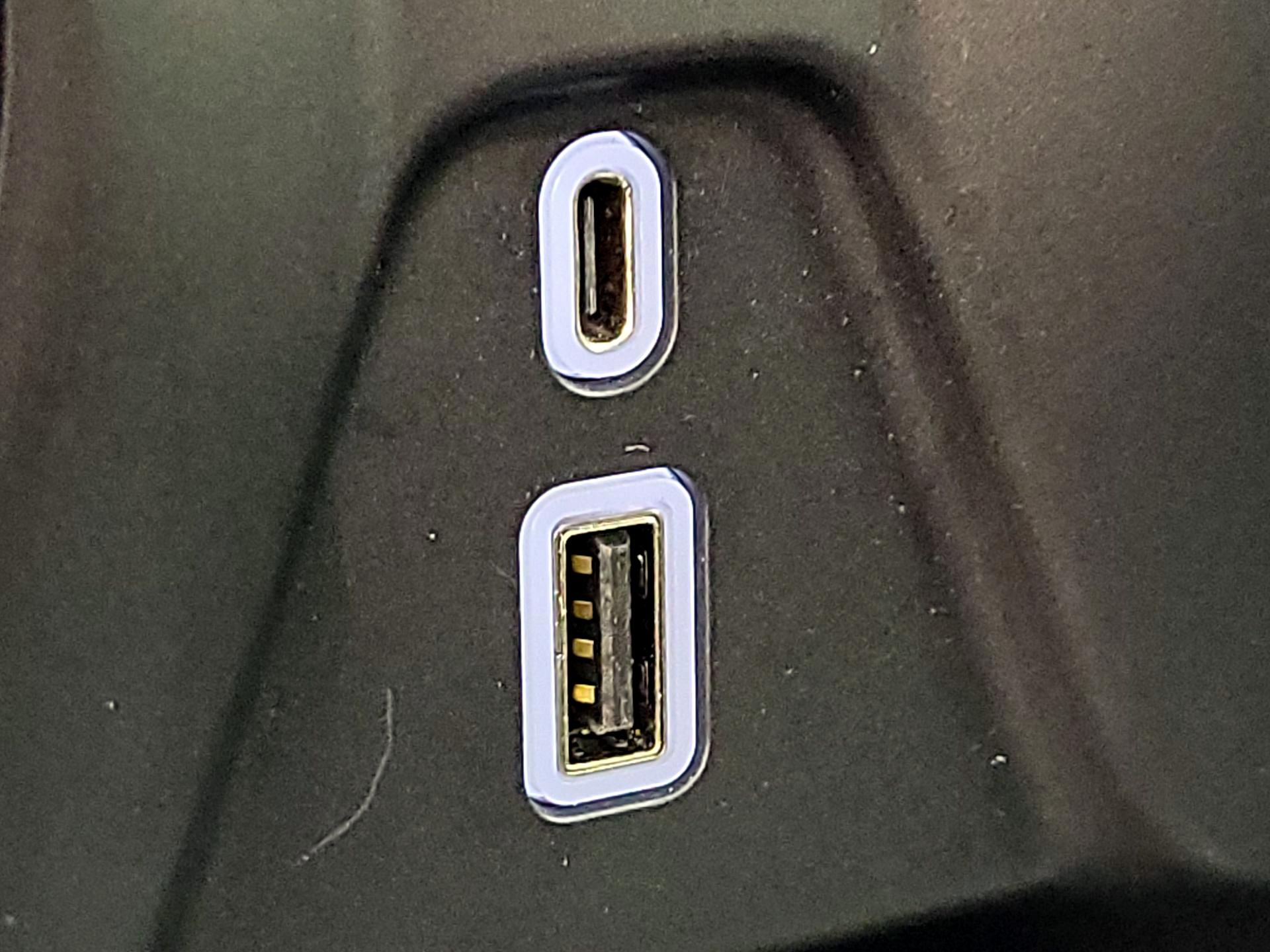 Thumbnail: 2019 Chevrolet Blazer - 18