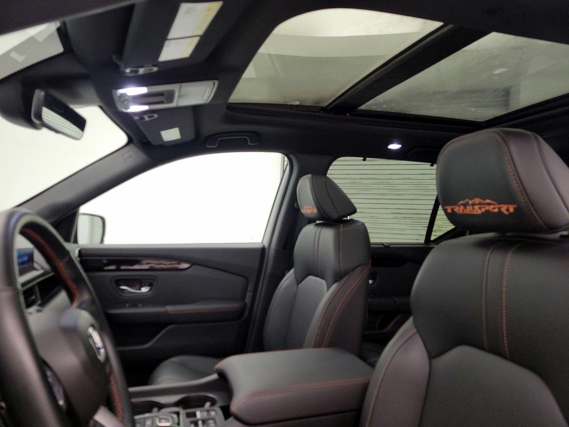 Thumbnail: 2025 Honda Pilot - 19